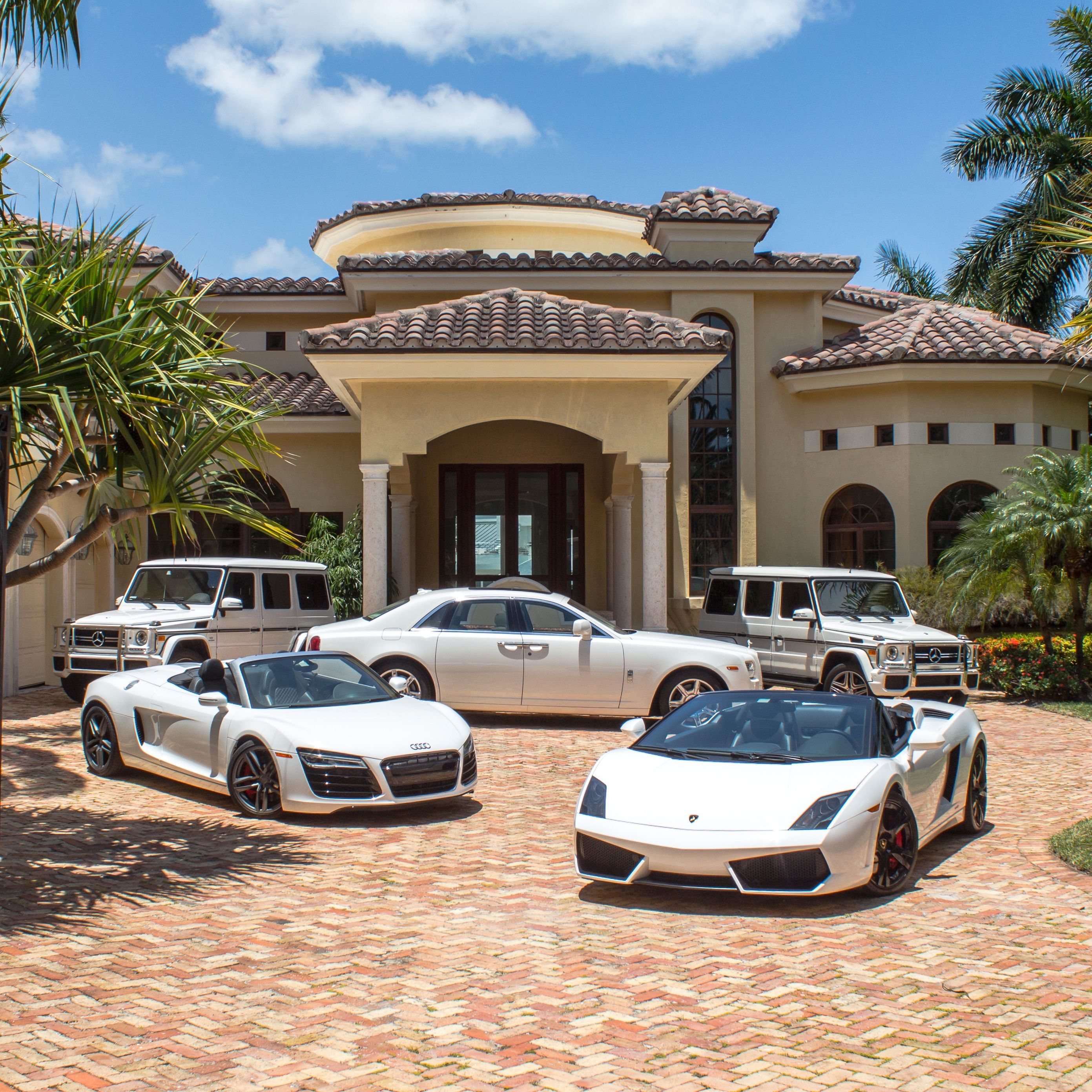 Wallpaper #2PSLOpMBKFX8bn3rYHi2176 List 99 Wallpaper Luxury Cars That Start with K Completed