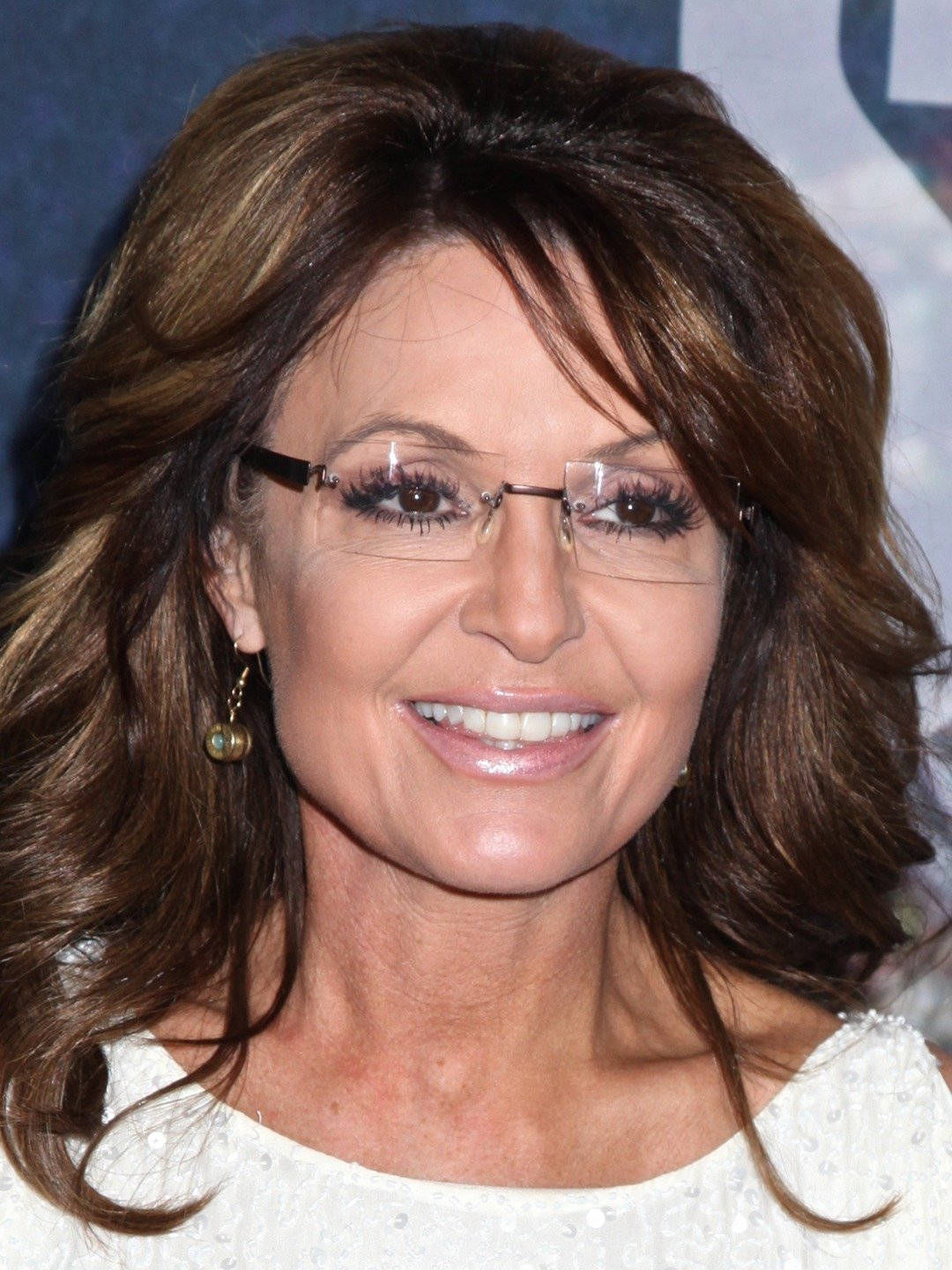 Wallpaper #zWdqCZMBSpphPi3-2s_N322 Download Sarah Palin in White Top Wallpaper Wallpaperscom