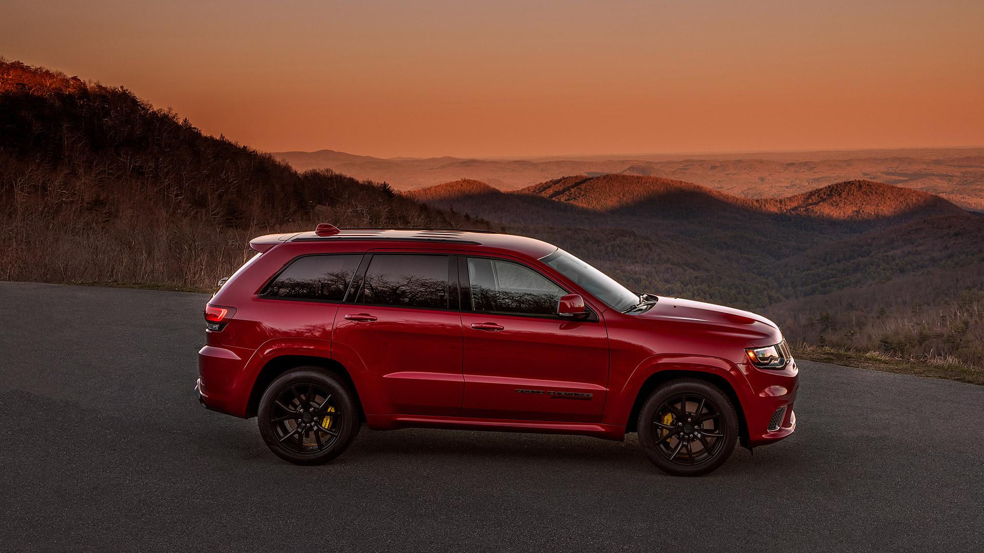 Wallpaper #bX05844Bnwiau_P6dAzU27 Jeep Grand Cherokee Trackhawk Wallpapers Wallpaper Cave