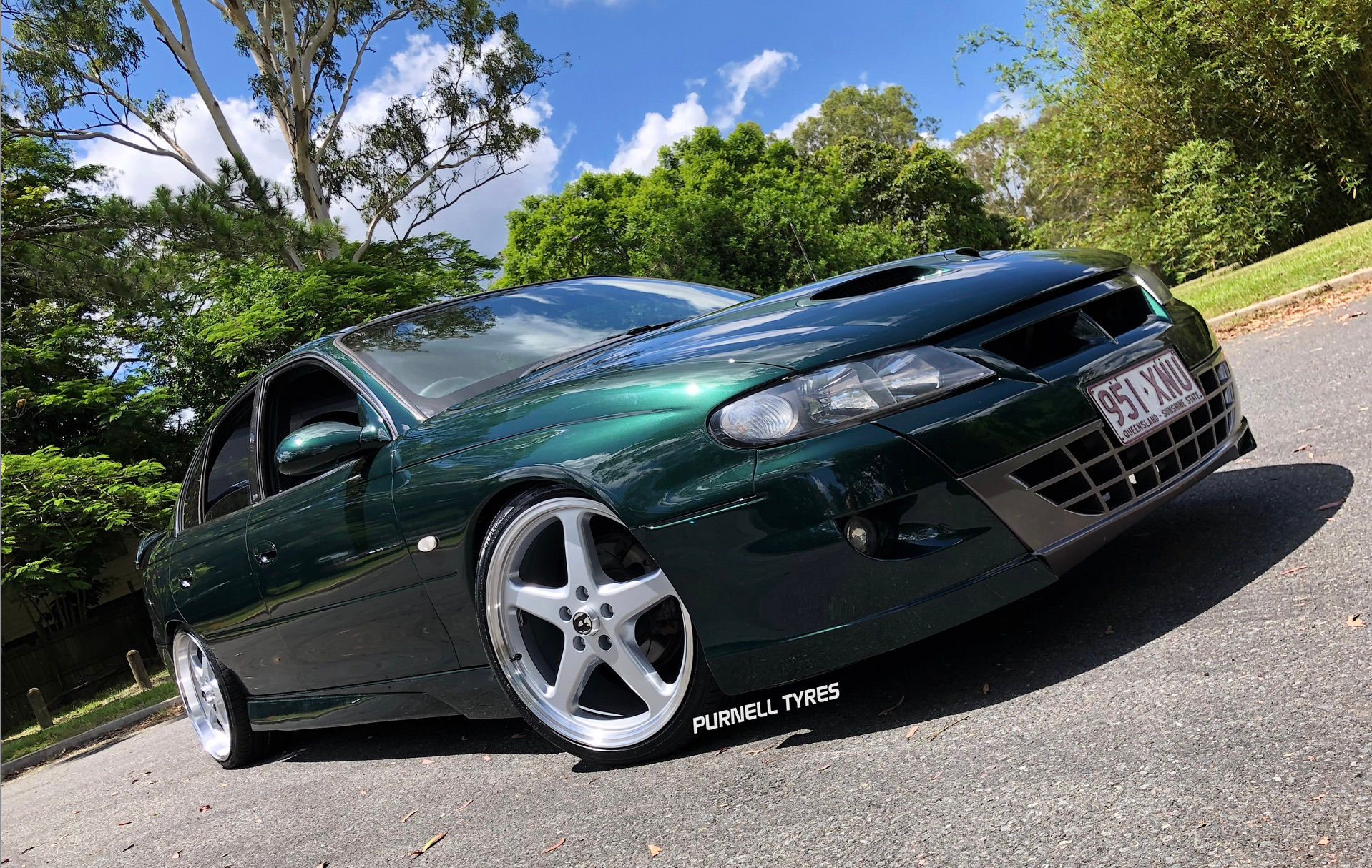Wallpaper #Ih1TLZMBlOZrFDOkhdCF50 22 Walkinshaw Style Silver Machined Lip Purnell Tyres