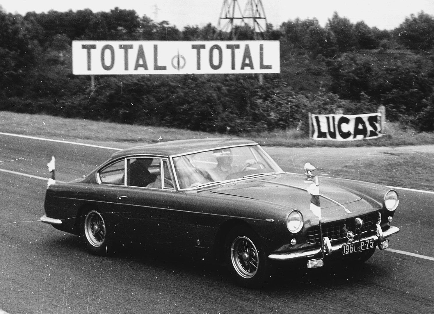Wallpaper #Du8YTJMBMN-XEVvVjD2z352 Ferrari 250 GT 22 1960 Ferraricom