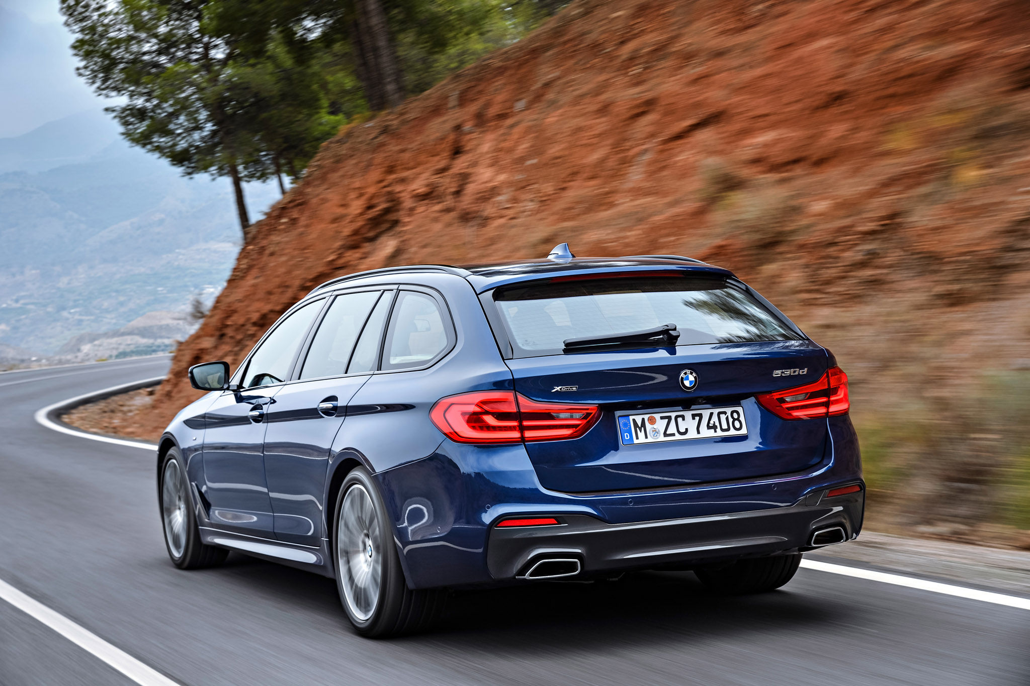 Wallpaper #_LgGjZIBJvJKYCmEjNTC3 2018 BMW 5 Series Touring Debuts Automobile Magazine