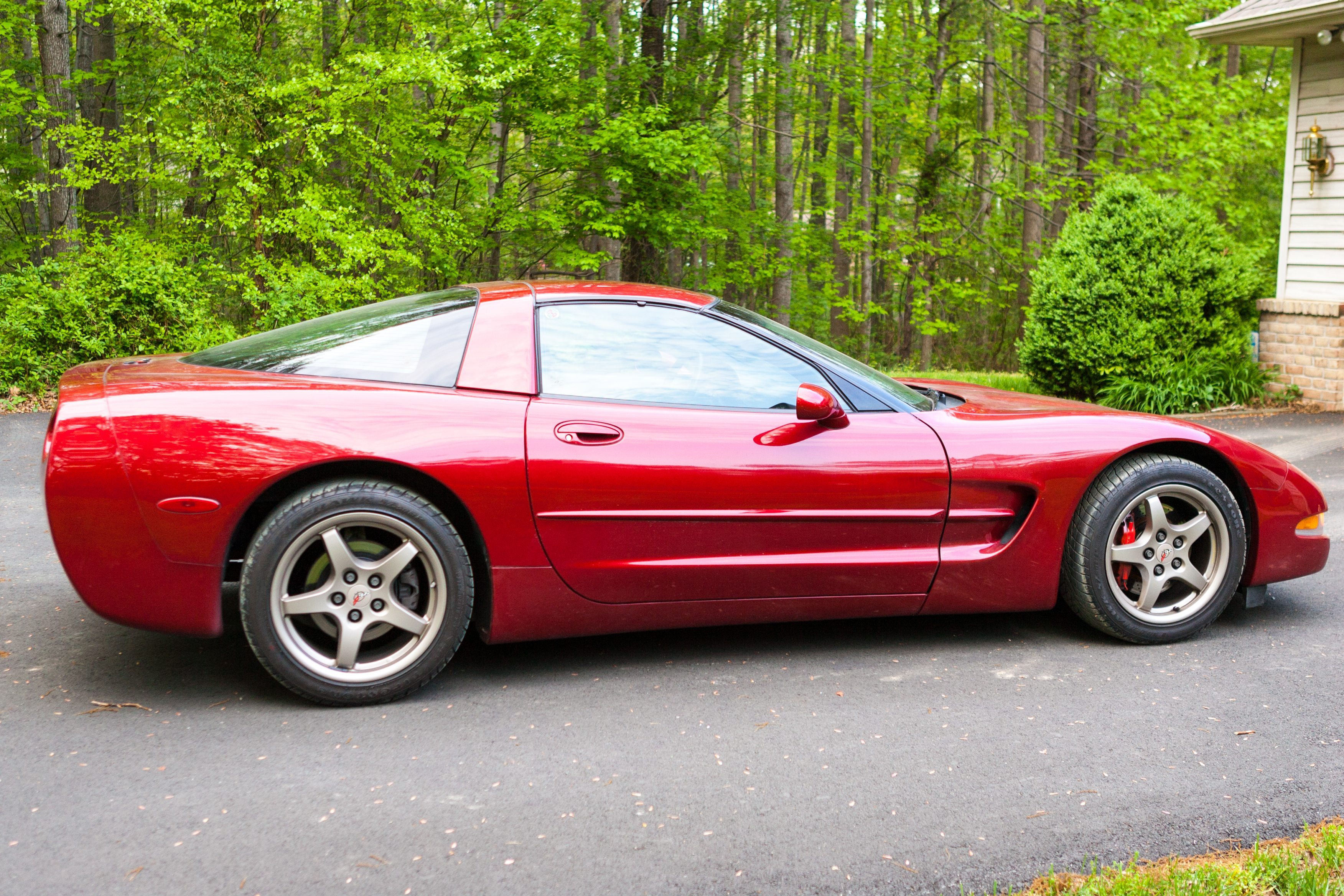 Wallpaper #52cXBZMBSpphPi3-zrrm351 1999 C5 Corvette Image Gallery Pictures