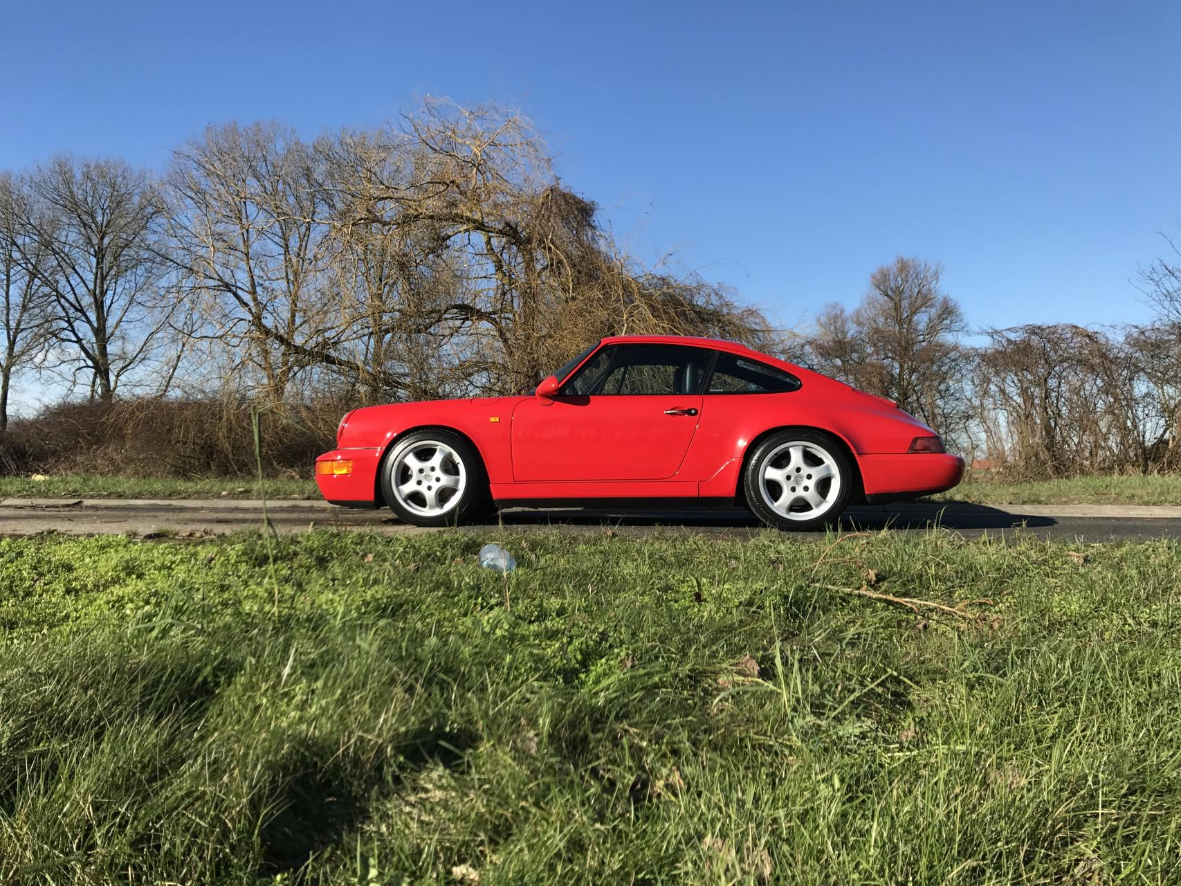 Wallpaper #Une7J5MB-pgBXx60i6dL302 Porsche 964 Carrera 4 Youngtimerone
