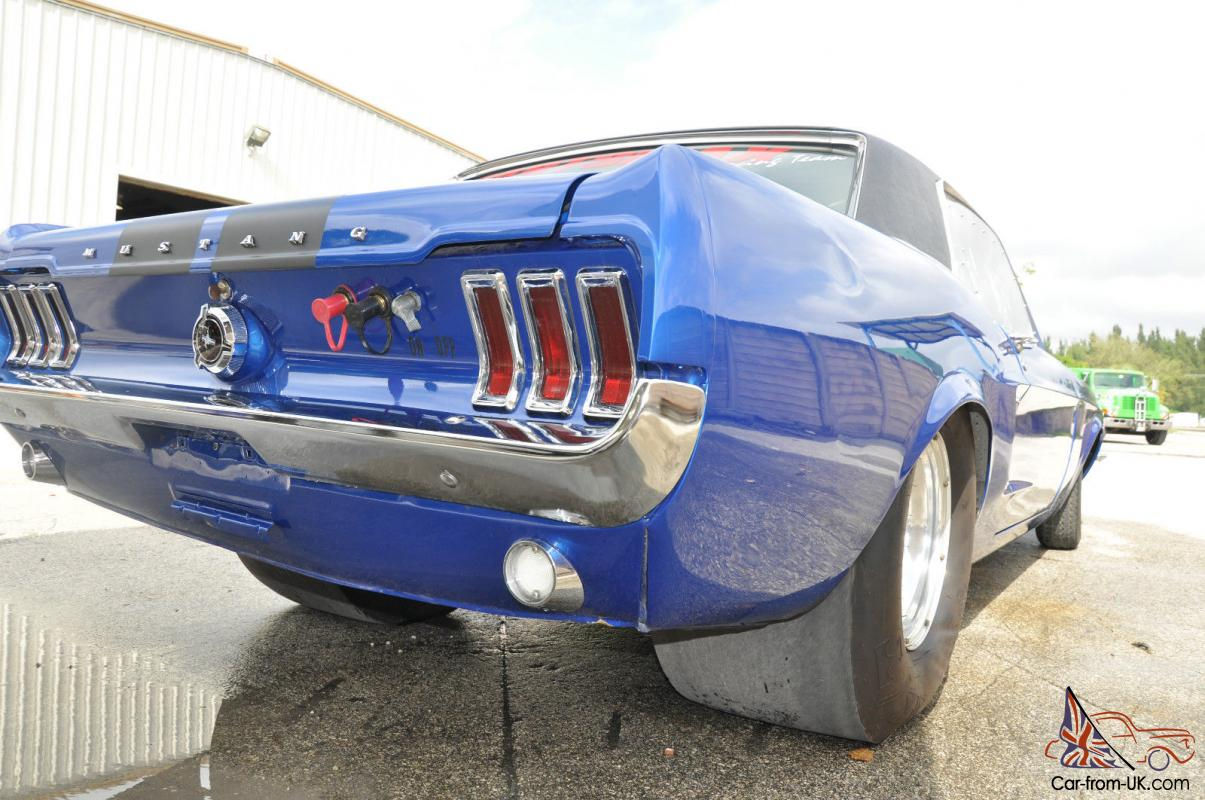 Wallpaper #HGfr9pIBSpphPi3-GYUW172 1967 Mustang Drag Racing Car