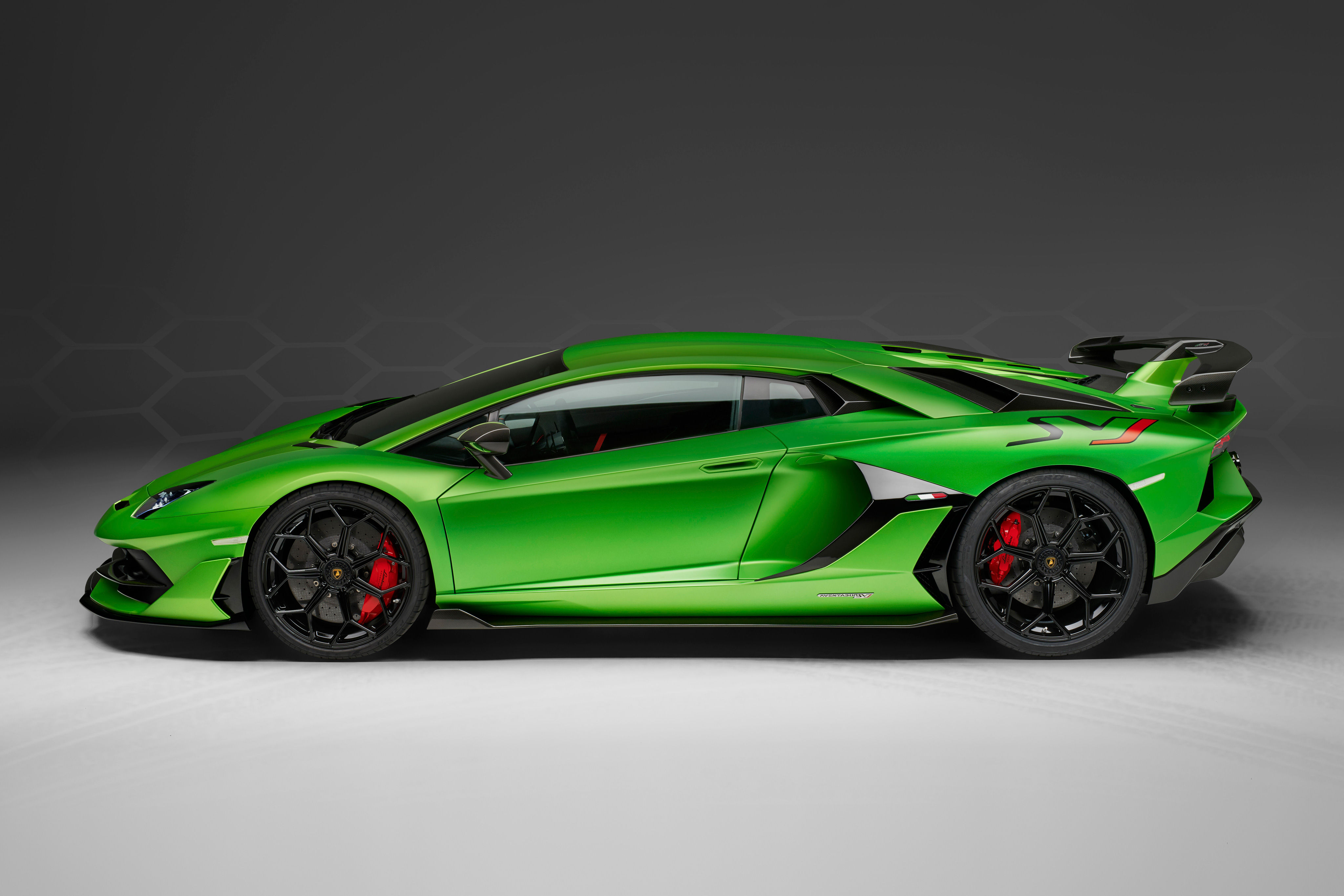 Wallpaper #XBlqOI8BtGB6xQ78fqhK5 2018 Lamborghini Aventador SVJ Side View HD Cars 4K Wallpapers