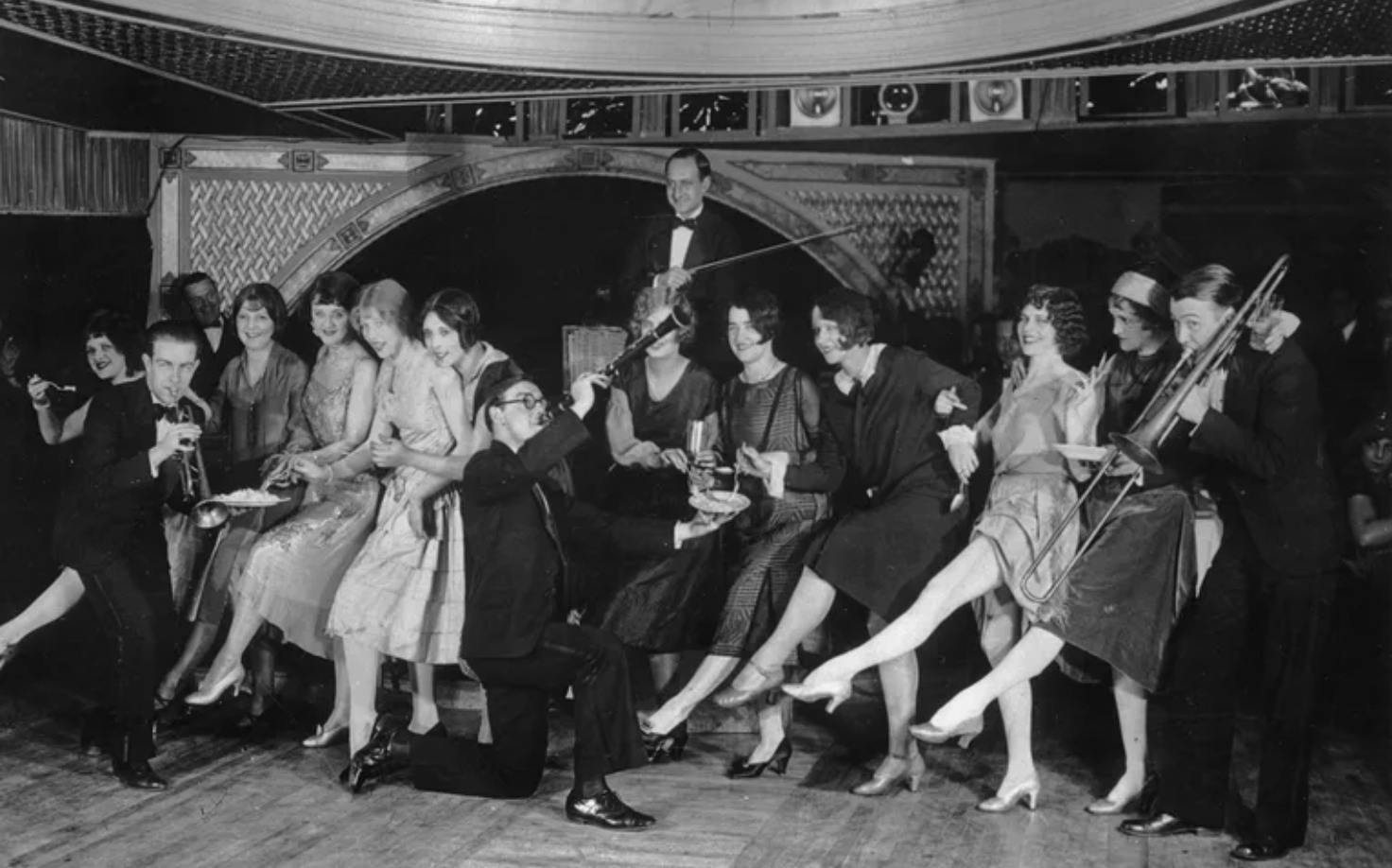 Wallpaper #-BlpOo8BtGB6xQ78f6ww22 Epic Parties You Wish You Went to the Roaring 20s in Photos