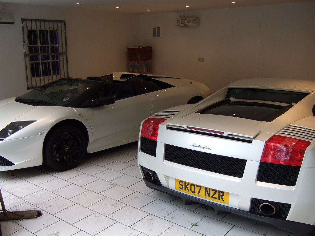 Wallpaper #42iHFpMBSpphPi3-IQts166 Worlds Most Beautiful Garages Exotics Insane Garage Picture Thread