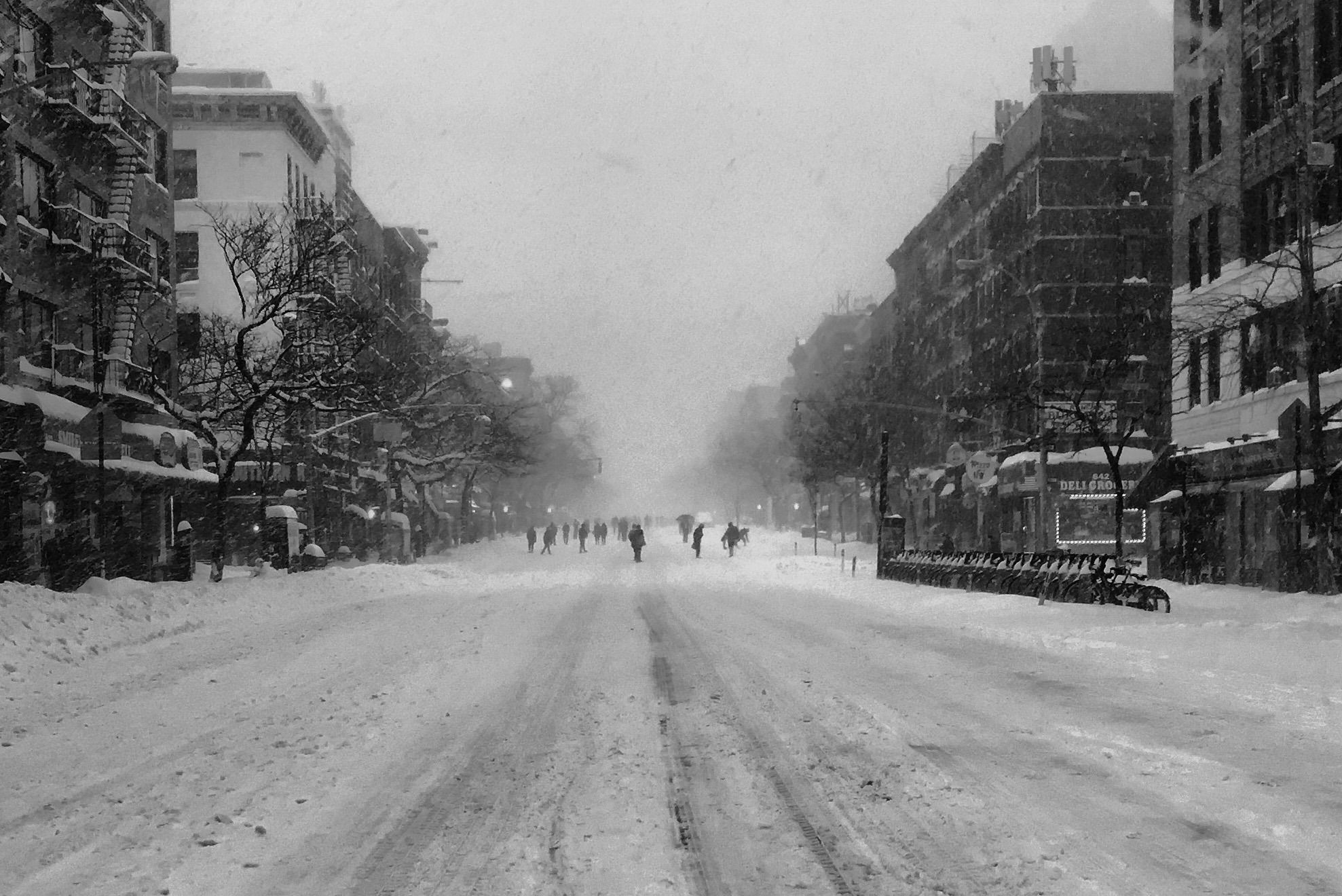 Wallpaper #xWekCpMBSpphPi3-09UJ383 Free Images Snow Black and White Street Weather Lane Season