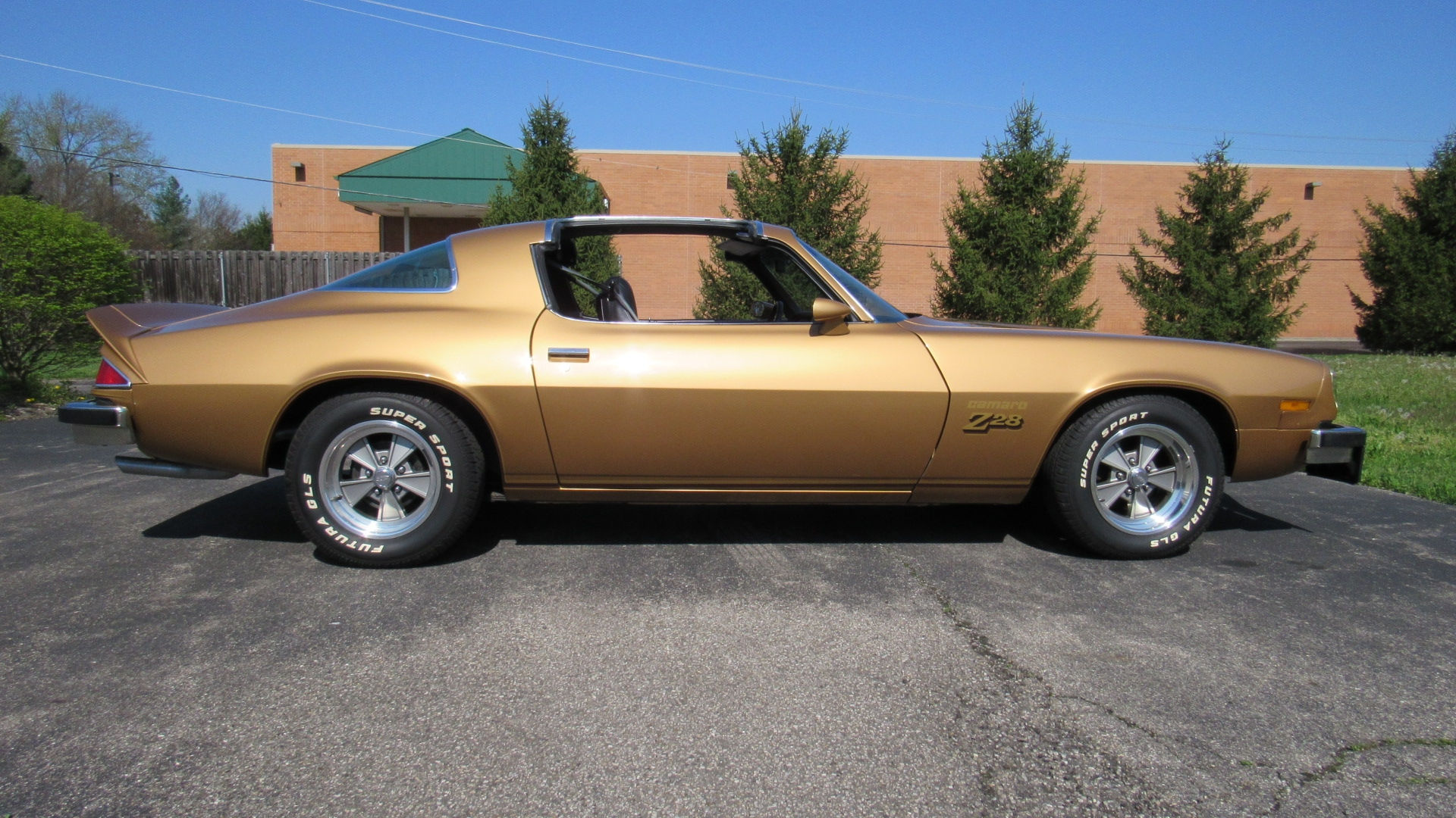Wallpaper #GmfDBZMBSpphPi3-yr5s97 1977 Camaro 4speed T Top 66k Miles Sold Cincy Classic Cars