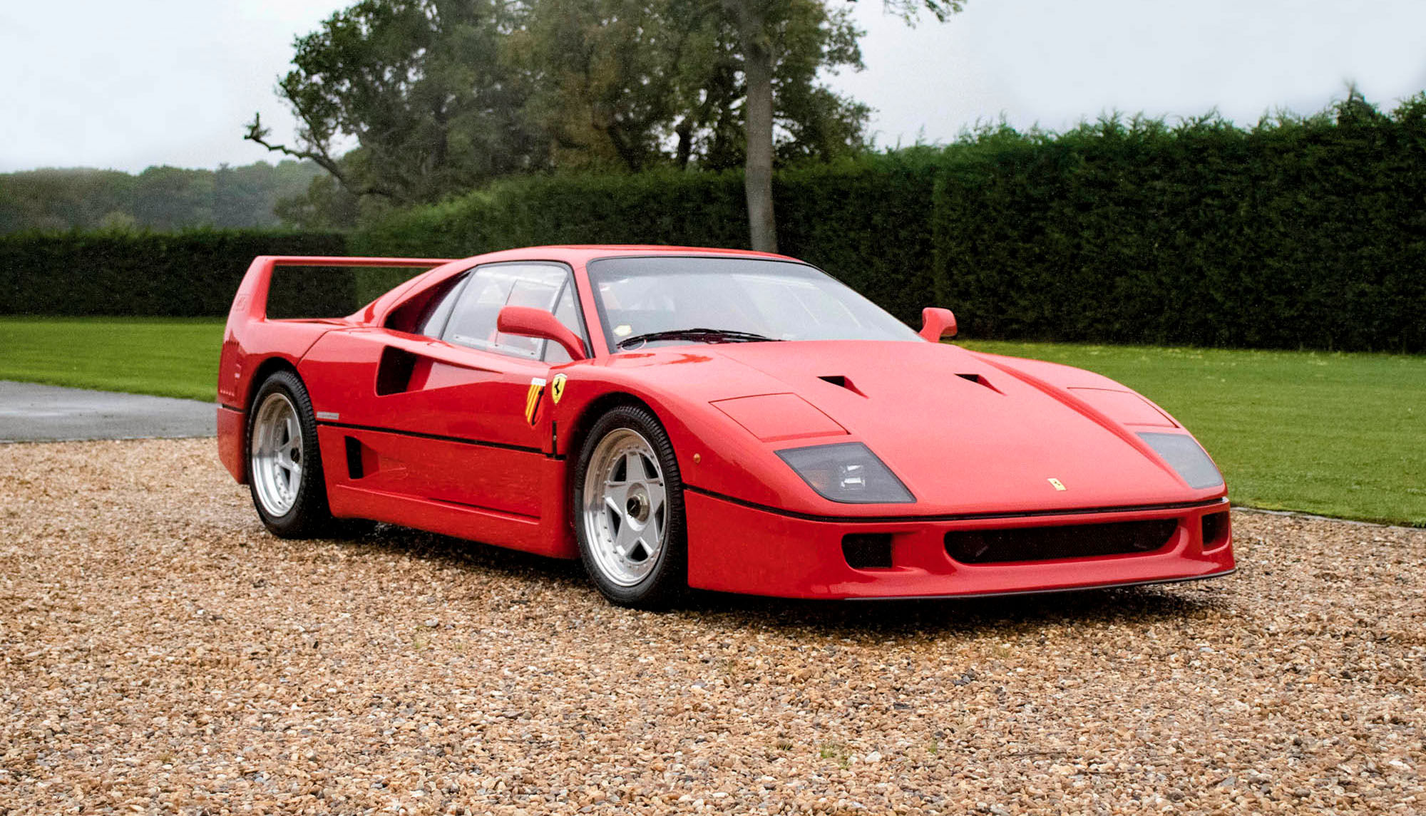 Wallpaper #h_8QaJMB3lSXT3zUBONt161 1987 Ferrari F40 Prototype Riyadh Car Show Talacrest