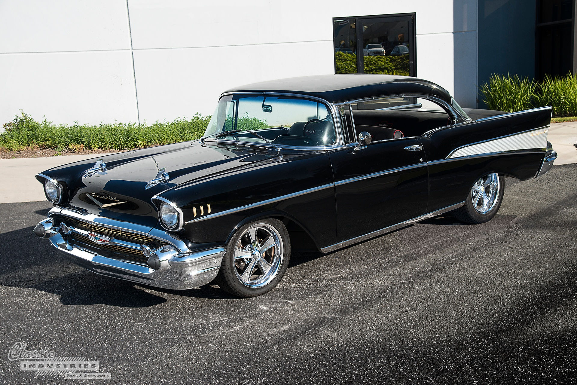 Wallpaper #c2c__JIBSpphPi3-x5fl51 1955 57 Chevy Restoration 6 Timeless Classics