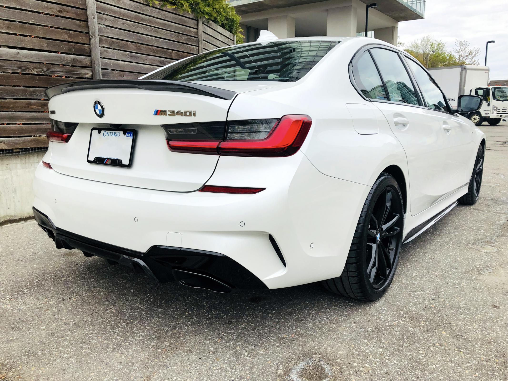 Wallpaper #a2597 01 BMW Ix Xdrive40 Sport Alpine White Paul Tans Automotive News