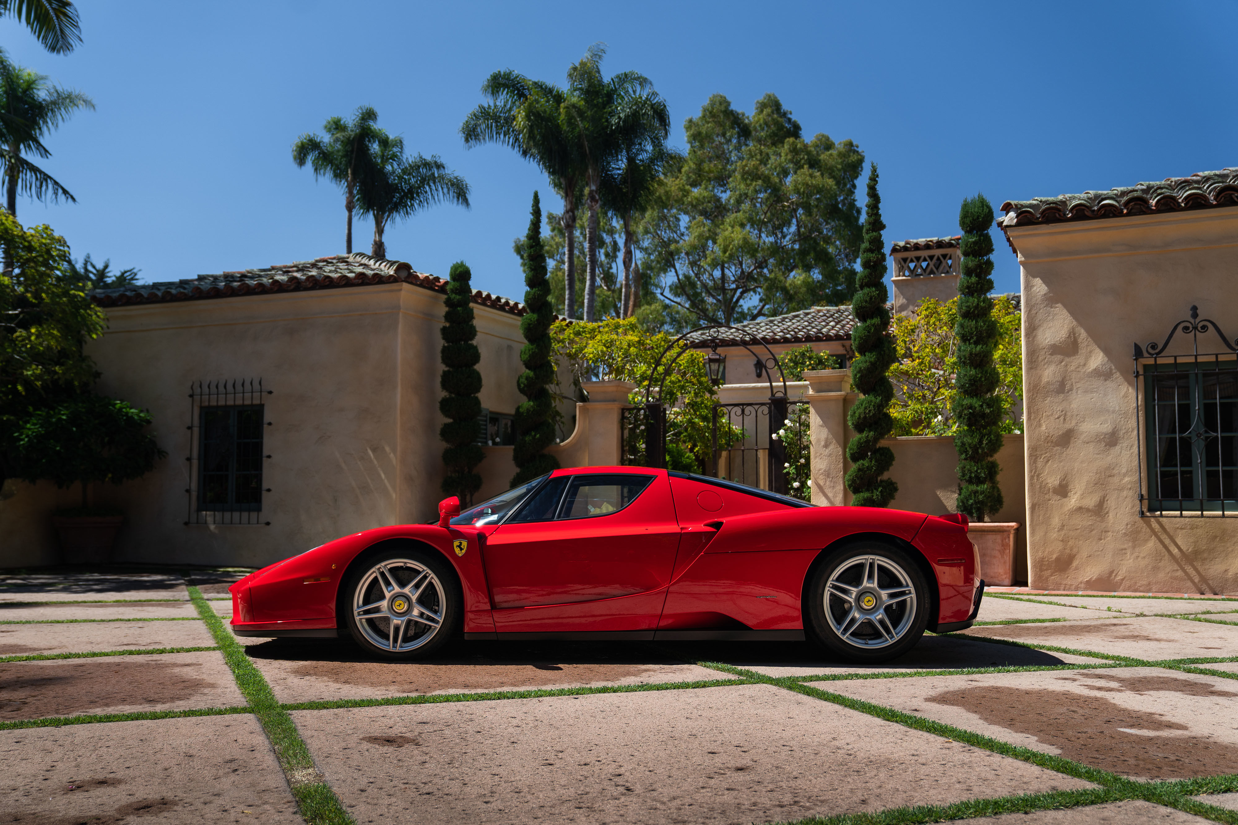 Wallpaper #i32A8I4Bnwiau_P6QwZX52 At 264 Million a Rare 2003 Ferrari Enzo Breaks Record at Online