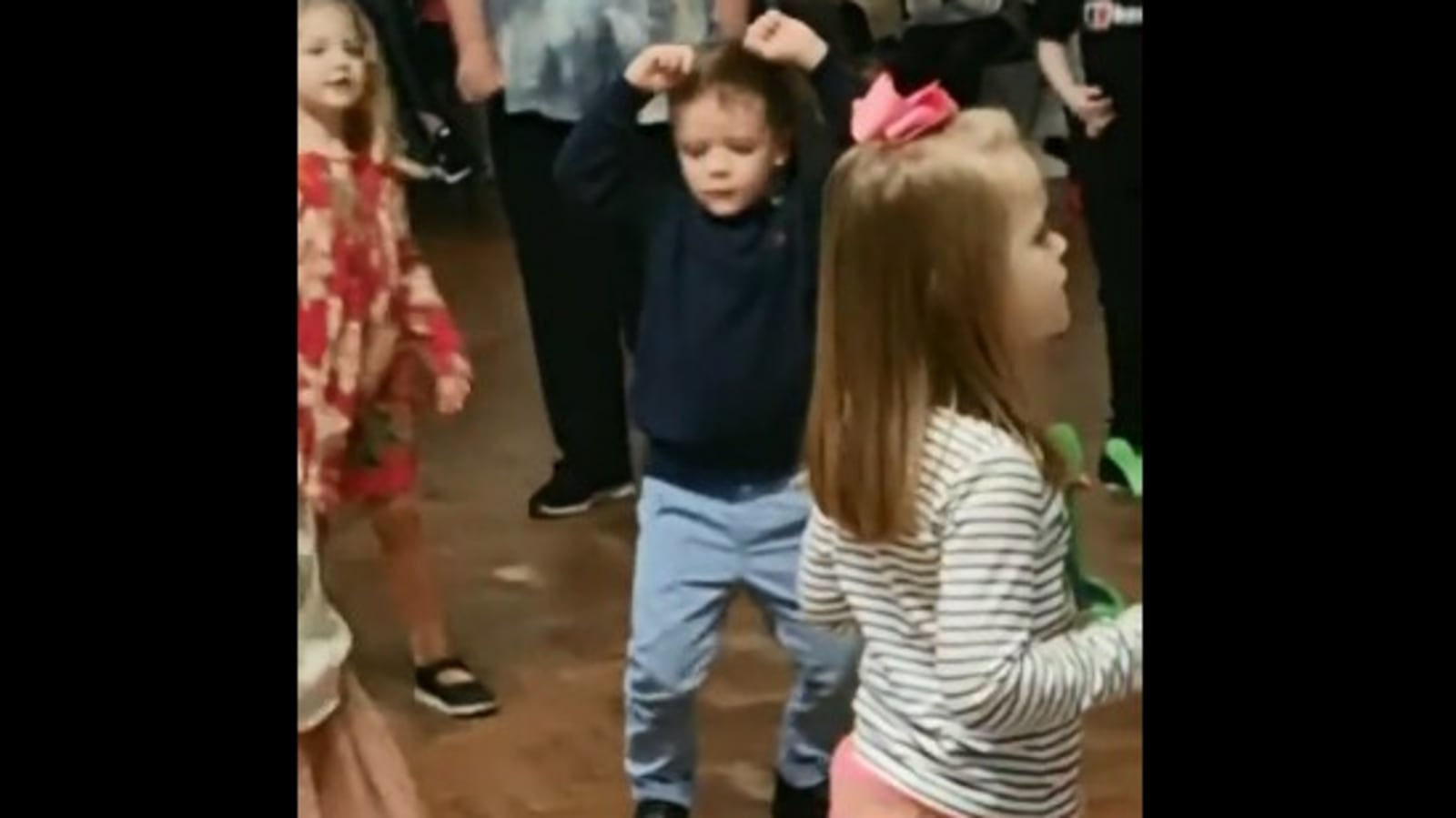 Wallpaper #-ovDdpcBcm9NJah-ingn193 Kid Aces Bully Maguire Dance from Spider Man 3 Video Goes Viral
