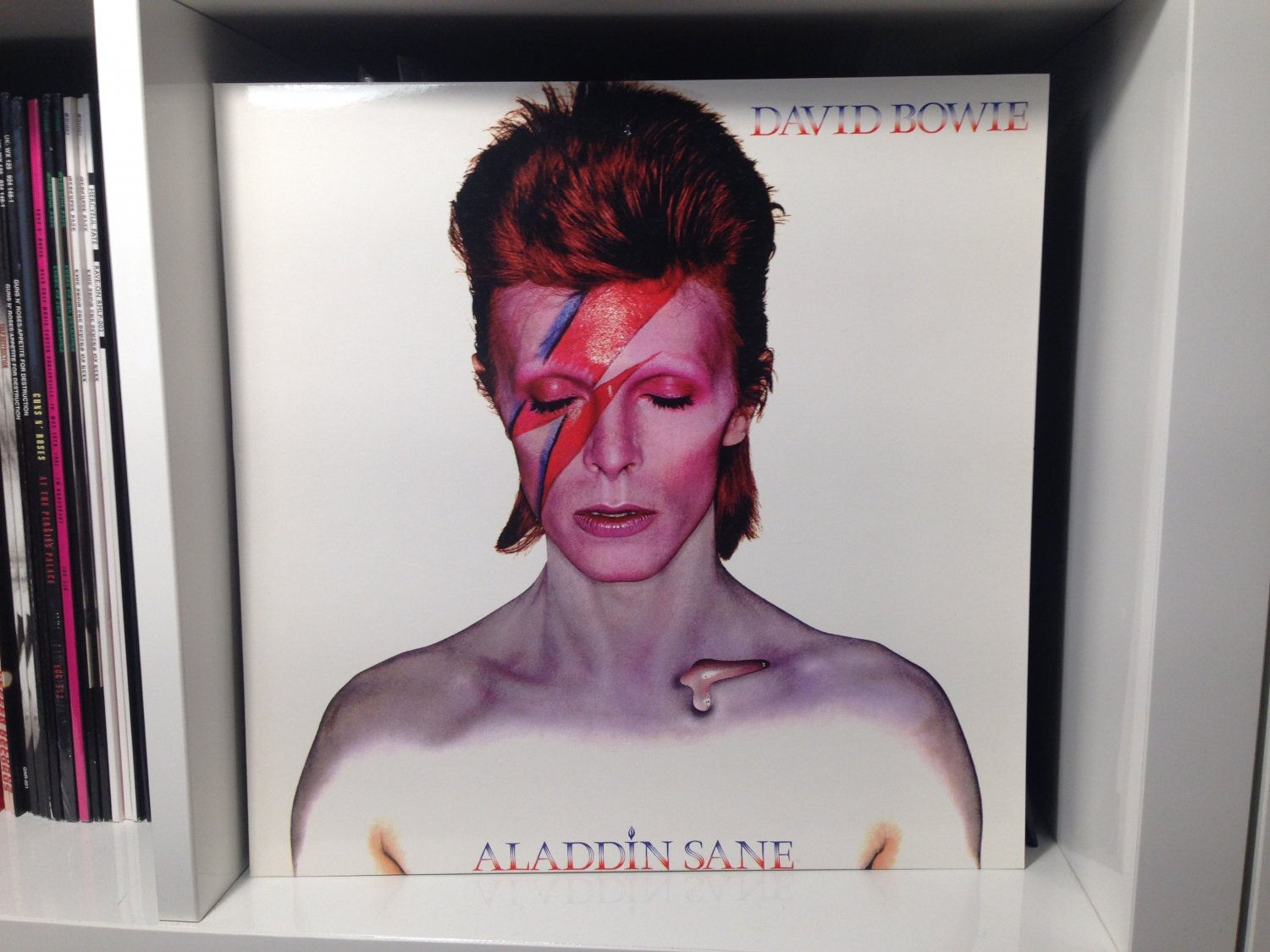 Wallpaper #7030a Aladdin Sane De David Bowie Cd Chez Libertemusic Ref123255141