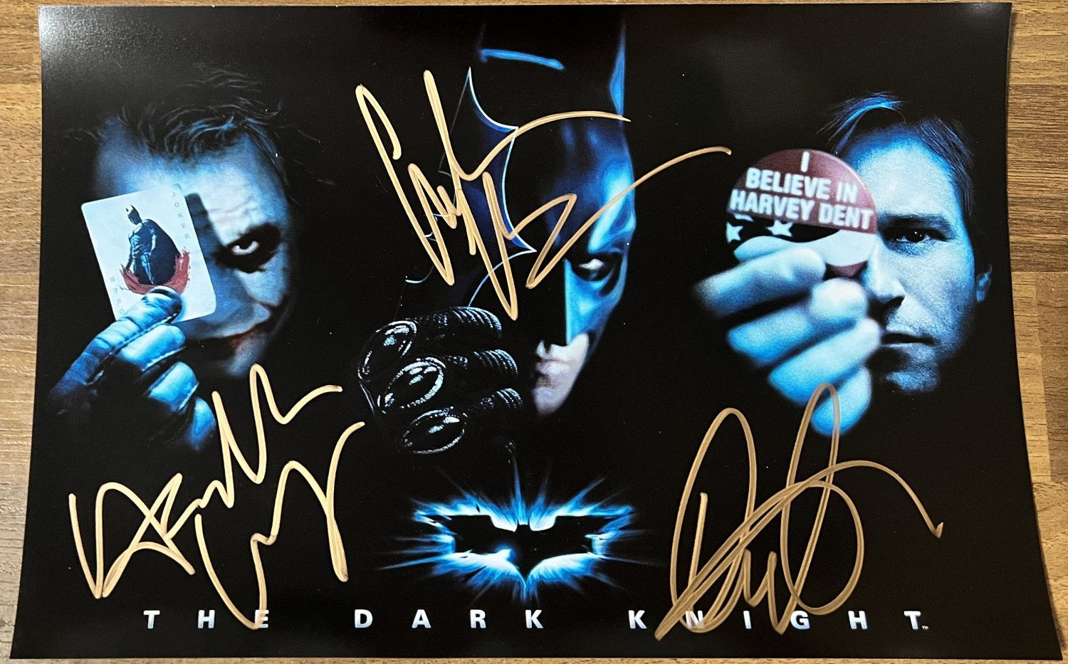 Wallpaper #0C70OJMBeCfPaRV8ObtL52 Batman the Dark Knight Cast Signed Autographed 8x12 Photo Heath Ledger