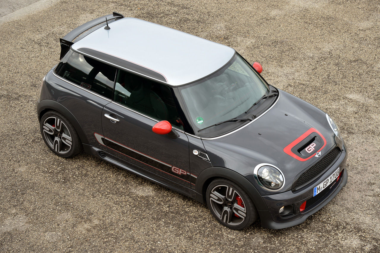 Wallpaper #e7409 BMW Group Invests 645 Million to Produce Mini Evs in the Uk Fuel