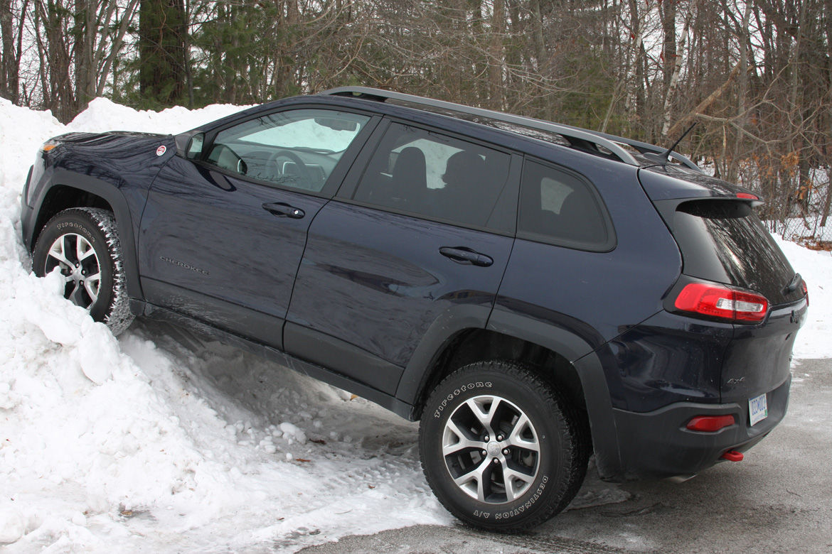 Wallpaper #cmfiBpMBSpphPi3-T8N4174 Bangshiftcom 2014 Jeep Cherokee Trailhawk