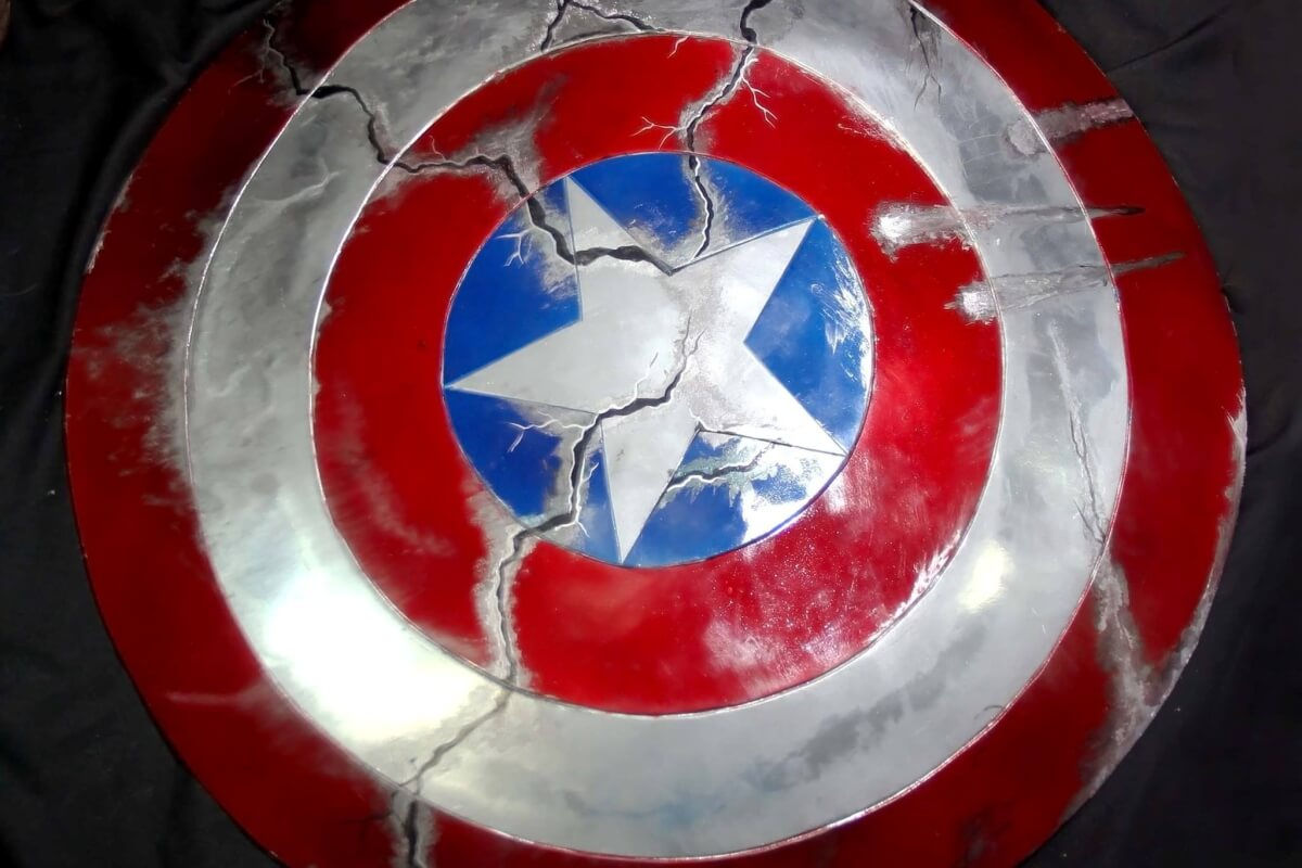 Wallpaper #9GcMCJMBSpphPi3-_8hW249 Captain America Shield Battle Damage Jtokucostume