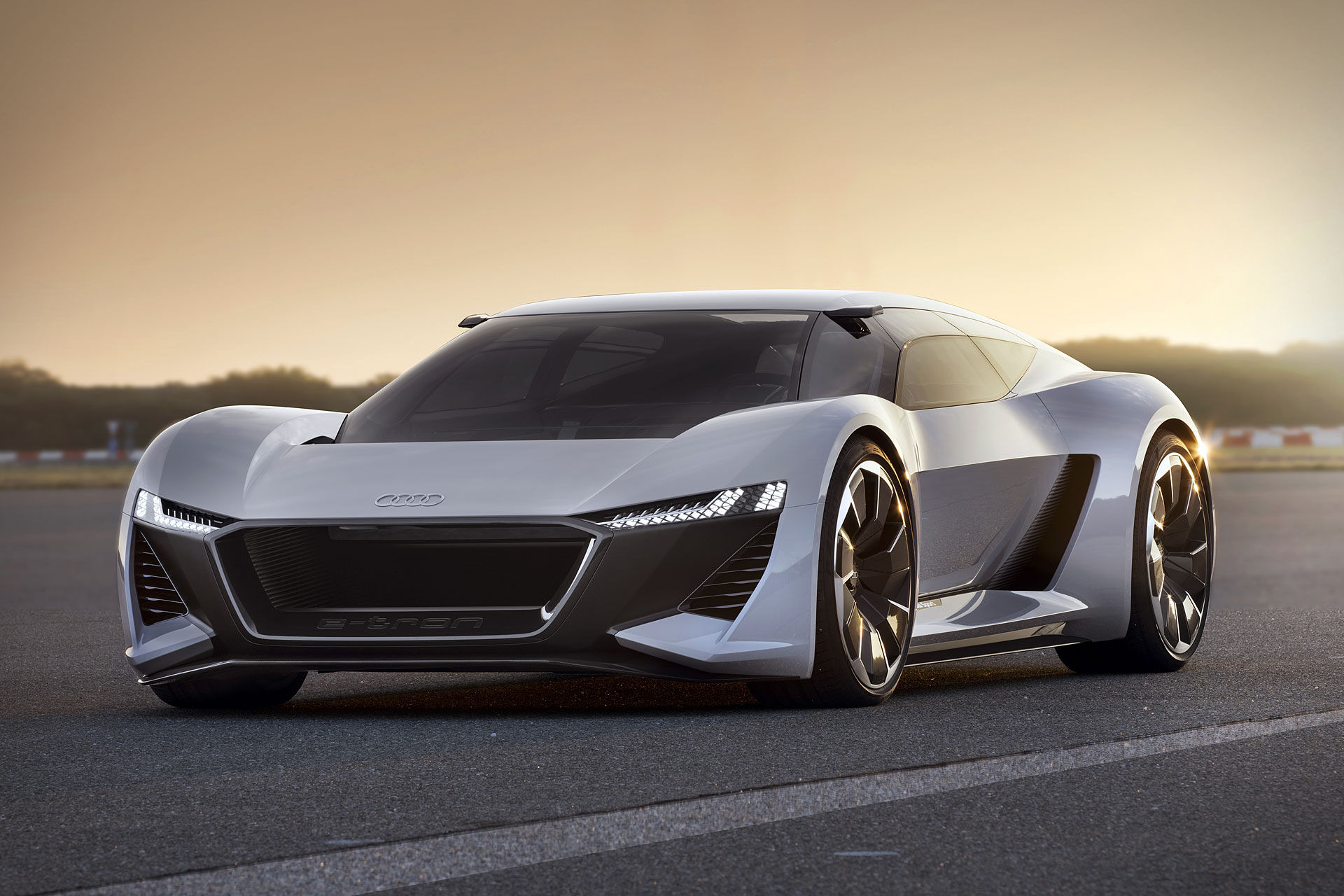 Wallpaper #2gAL644BSdW8dNouVhDX59 Audi Pb 18 E Tron Concept Car Uncrate