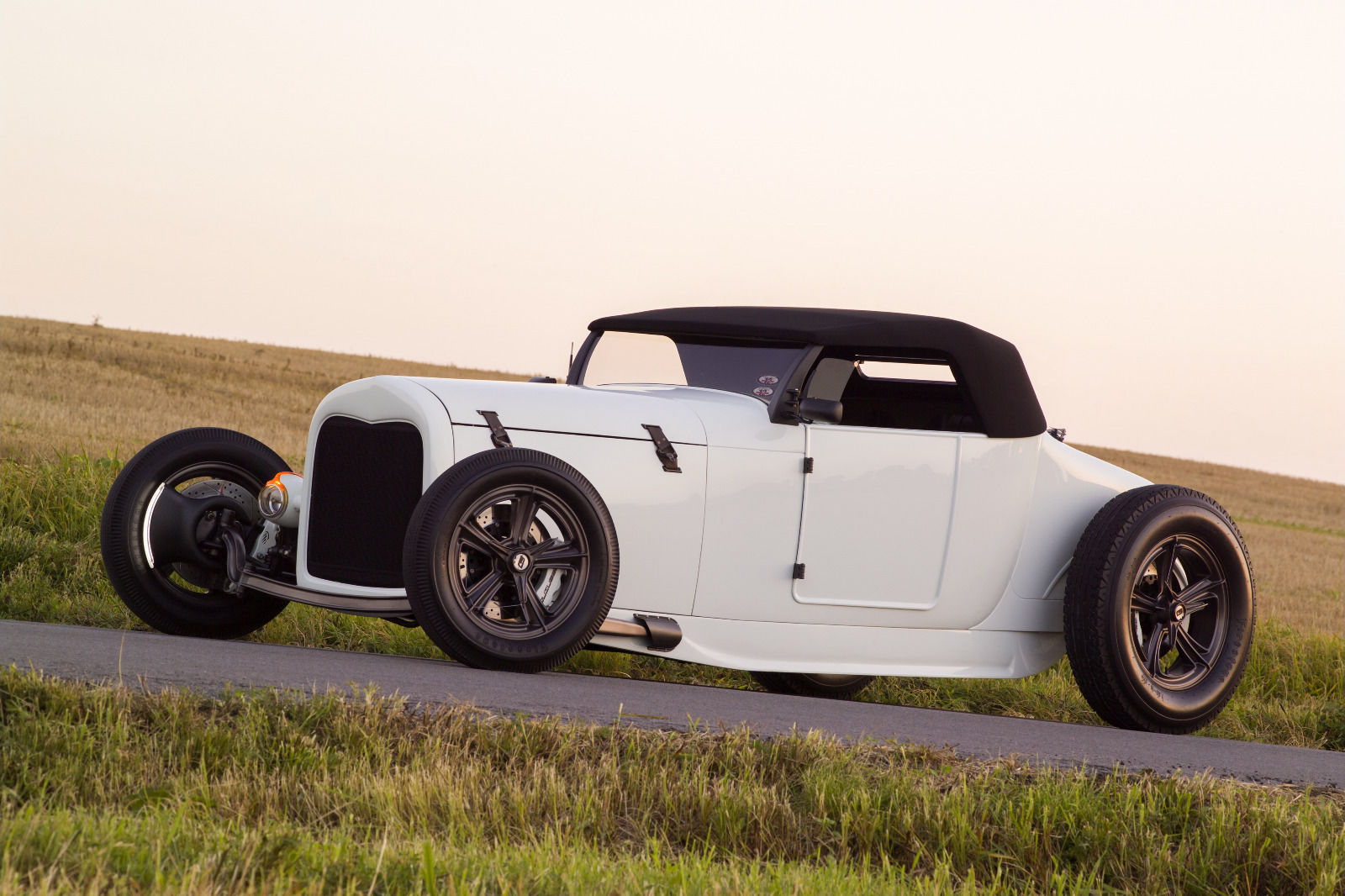 Wallpaper #c2hLGJMBSpphPi3-zBJm288 1927 Ford Model T Roadster Hot Rod for Sale