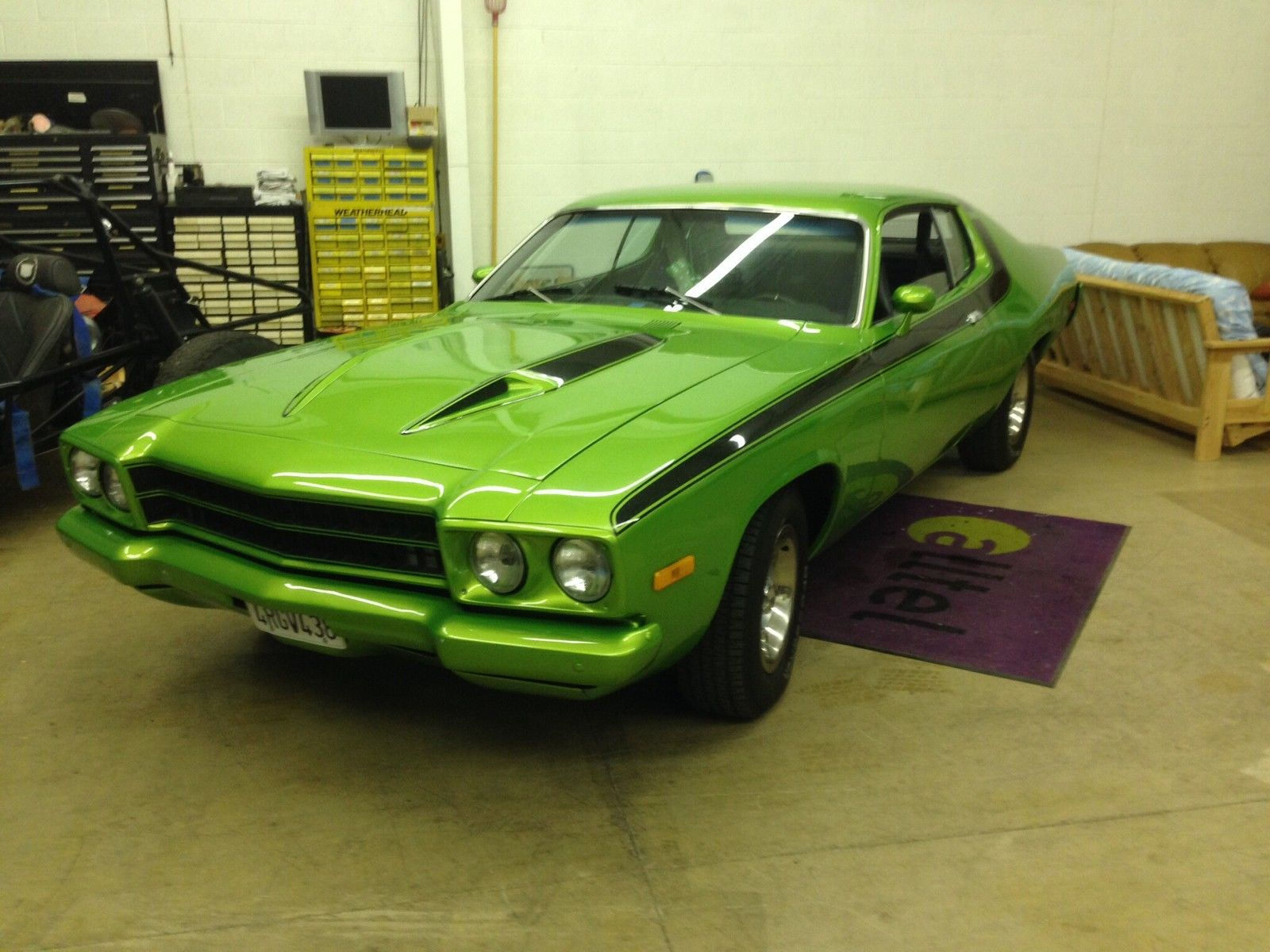 Wallpaper #qEWoko4B7YBJg1BVNZ6S23 1973 Plymouth Roadrunner Mopar Classic Muscle Car