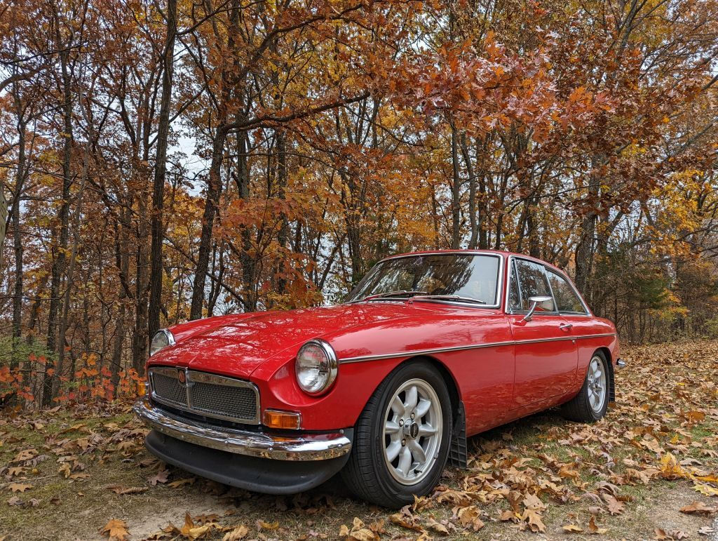 Wallpaper #9mc7_pIBSpphPi3-XJ6t13 1970 Mgb GT V8 Conversion Mg Stuff