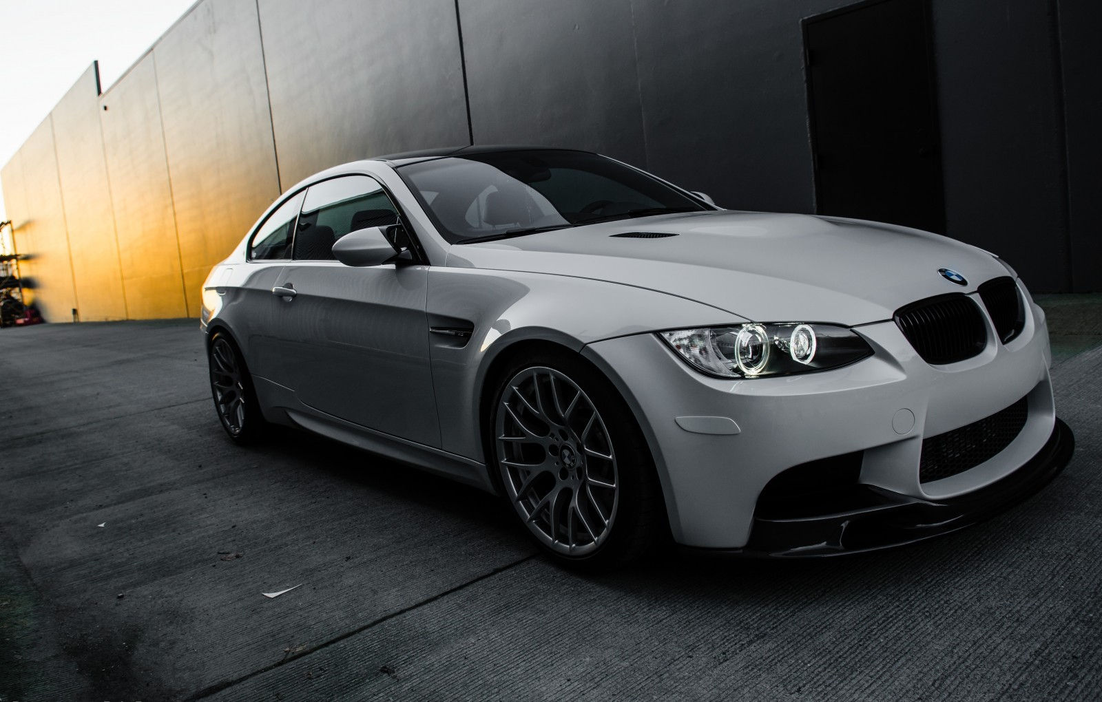 Wallpaper #TX1M9I4Bnwiau_P6ww_E49 Car Blue Cars BMW Vehicle Sports Car BMW M5 BMW M3 BMW M6 Sedan