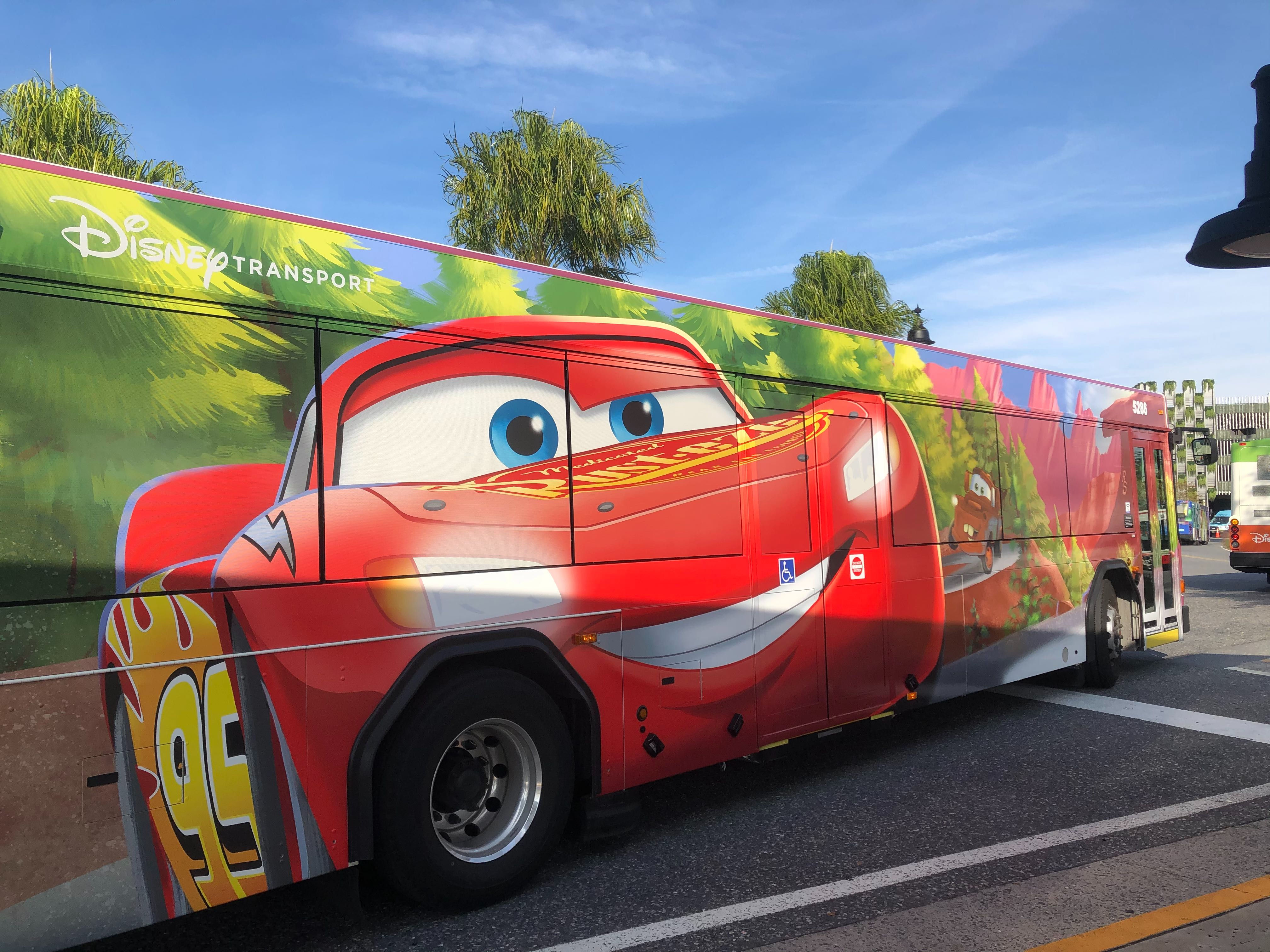 Wallpaper #jmcwCpMBSpphPi3-ftO6276 Photos New Cars Lightning Mcqueen Character Bus Races into Walt