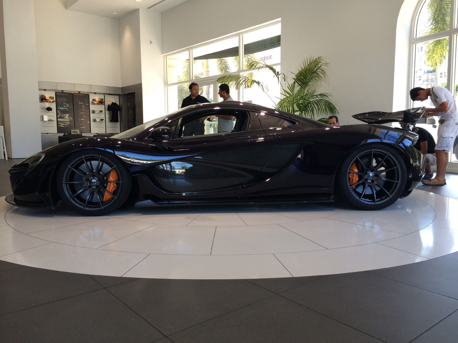 Wallpaper #bWhyIZMBSpphPi3-IzBD193 Mclaren P1 Showing at the Collection Coral Gables Fl Dragtimescom