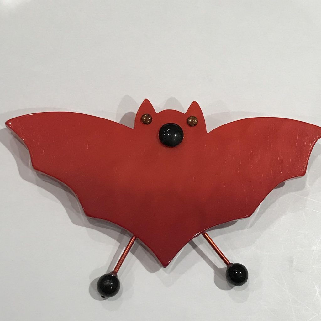 Wallpaper #r3KDMpMBX2lk1u3ogFrF369 Vampire Bat Brooch Red 29 1 Wild Brooches