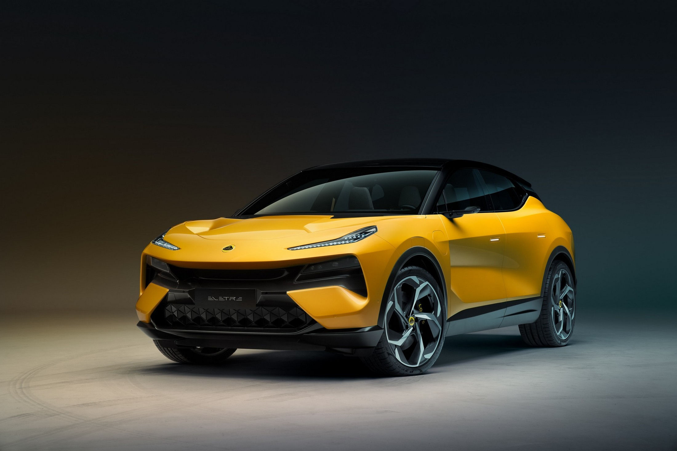 Wallpaper #JmcxBpMBSpphPi3-_8BK39 Eletre Ev SUV Yes a Lotus with 4wd and Off Road Mode Gearjunkie