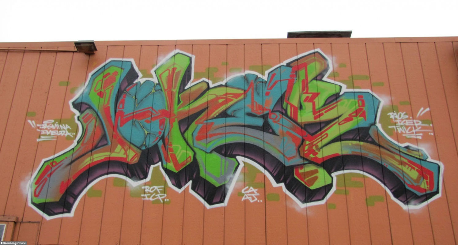 Wallpaper #62cCAJMBSpphPi3-06SW251 Graffiti Template Bombing Science