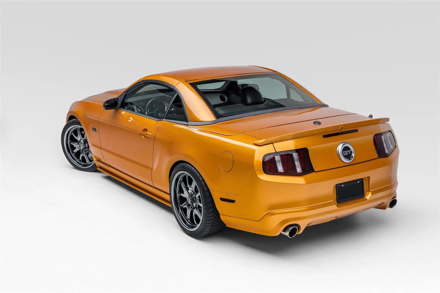 Wallpaper #V5_MWJMBcUVgGJNosbF0122 Hardtop Fans Should Bid on This Unique 2011 Ford Mustang GT
