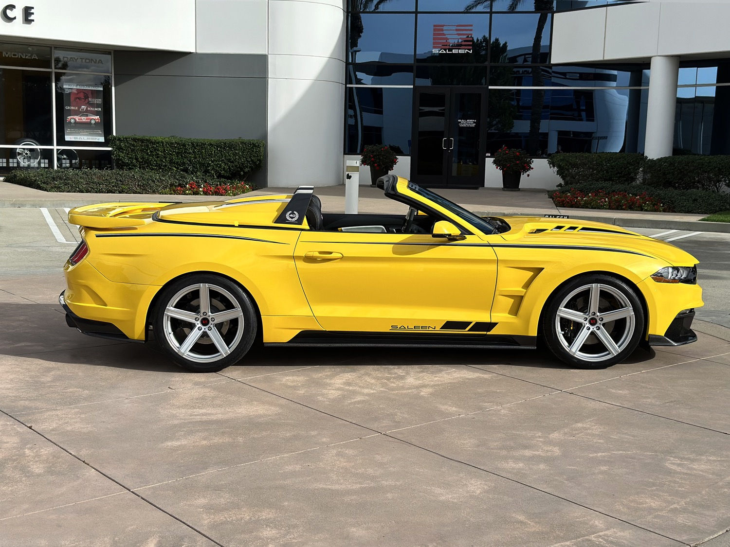 Wallpaper #5xmGB48BtGB6xQ78oVYq6 Saleen Sa 40 Speedster Debuts as Final S550 Mustang Model