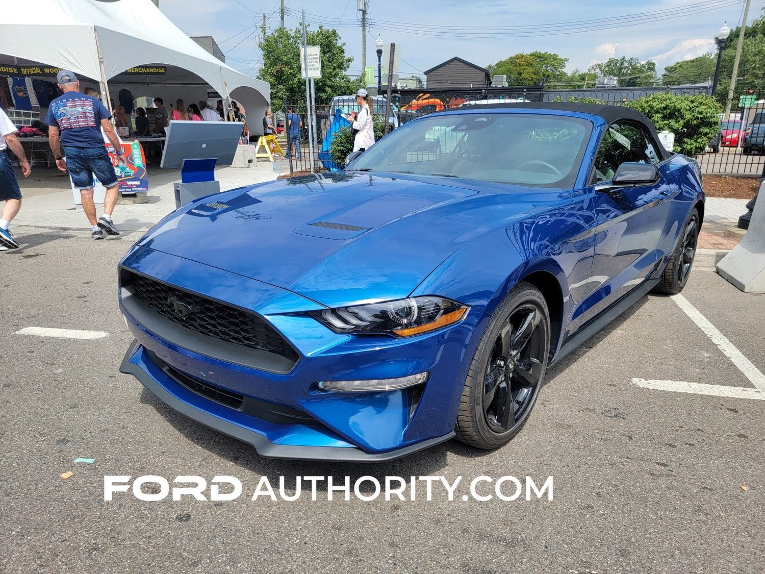 Wallpaper #ygOgY5MBpyOg8YnEJdXM355 Black 2022 Mustang V6 Prem