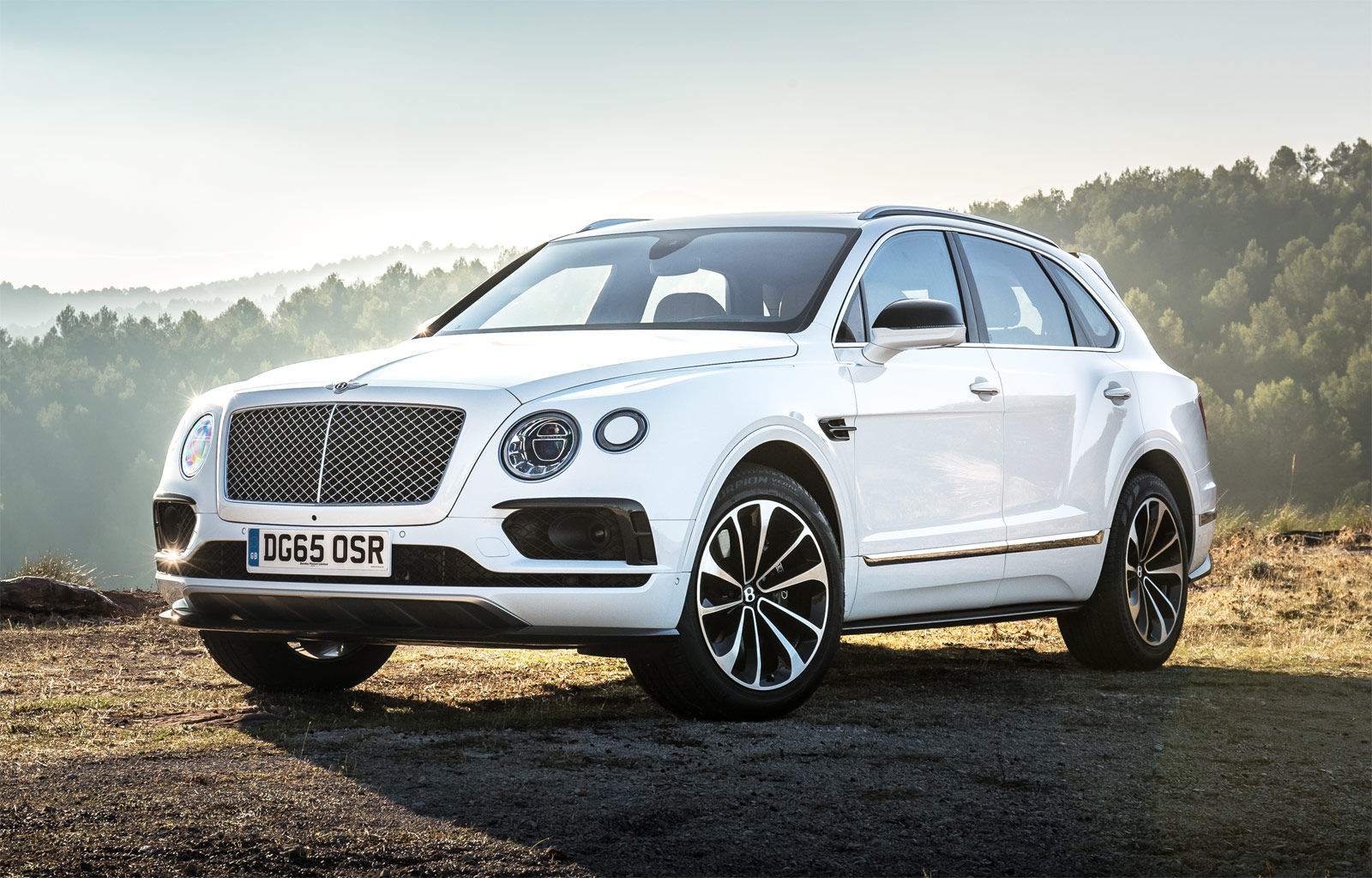 Wallpaper #On31844Bnwiau_P6Kw5y46 Bentley Motors Unveil Amazing Line Up for Monterey Auto Week