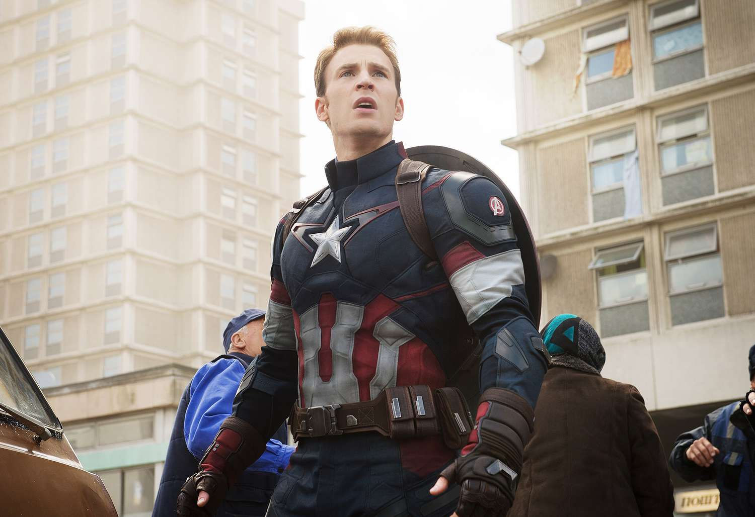 Wallpaper #_2gKHpMBSpphPi3-bye_119 Chris Evans Has Embarrassing Video of Avengers Cast Dancing to Grease