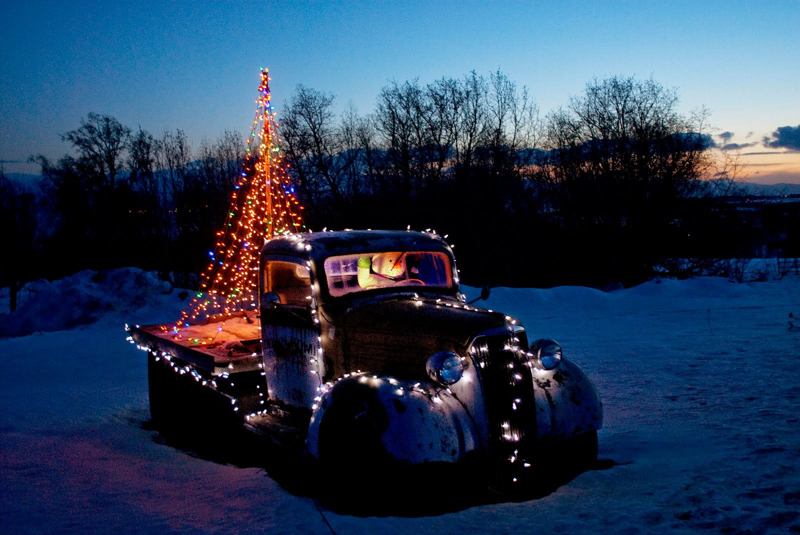 Wallpaper #WRlAEY8BtGB6xQ78v2HH24 Christmas Cars Gallery Ebaums World