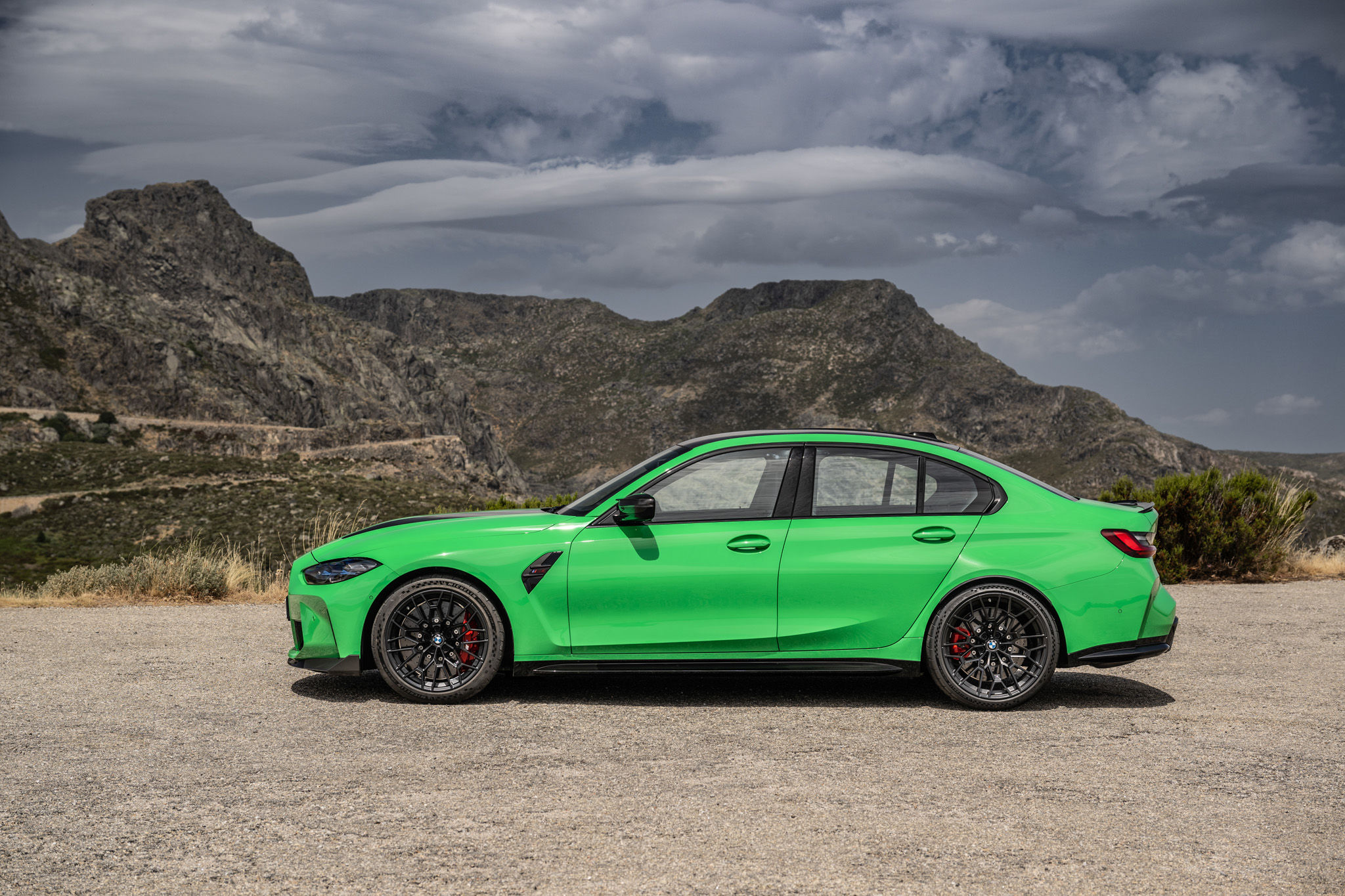 Wallpaper #-BAYYZMBgfYVyjoKURvq35 Signal Green BMW M3 Cs G80 Carpaintsco