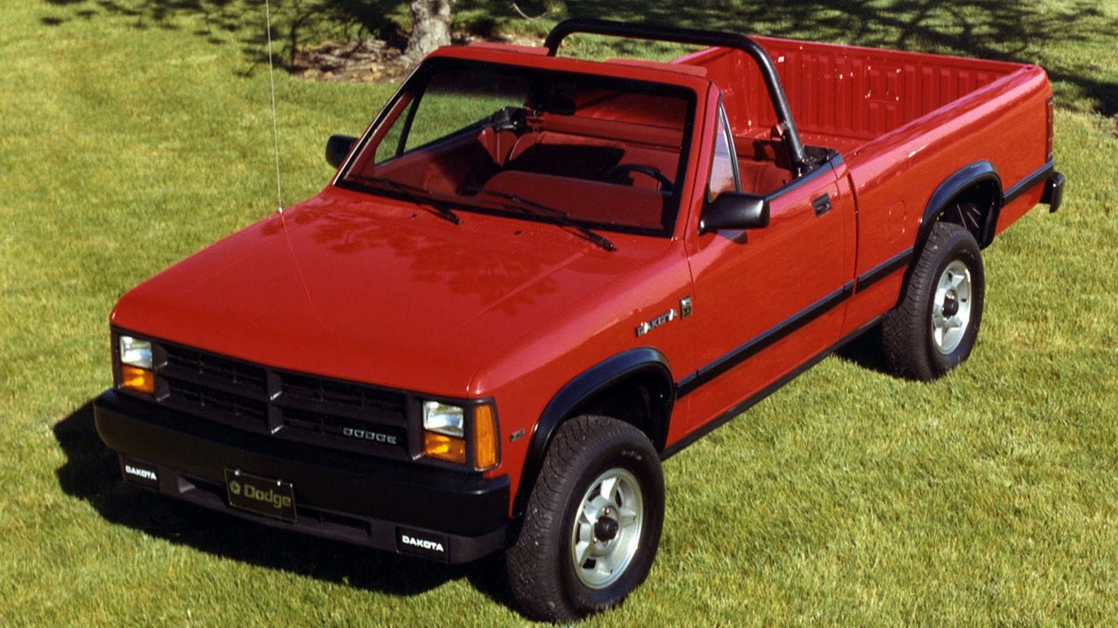 Wallpaper #S2fS_5IBSpphPi3-sKRT21 Fords Messing Around with an Idea for a New Convertible Pickup Truck