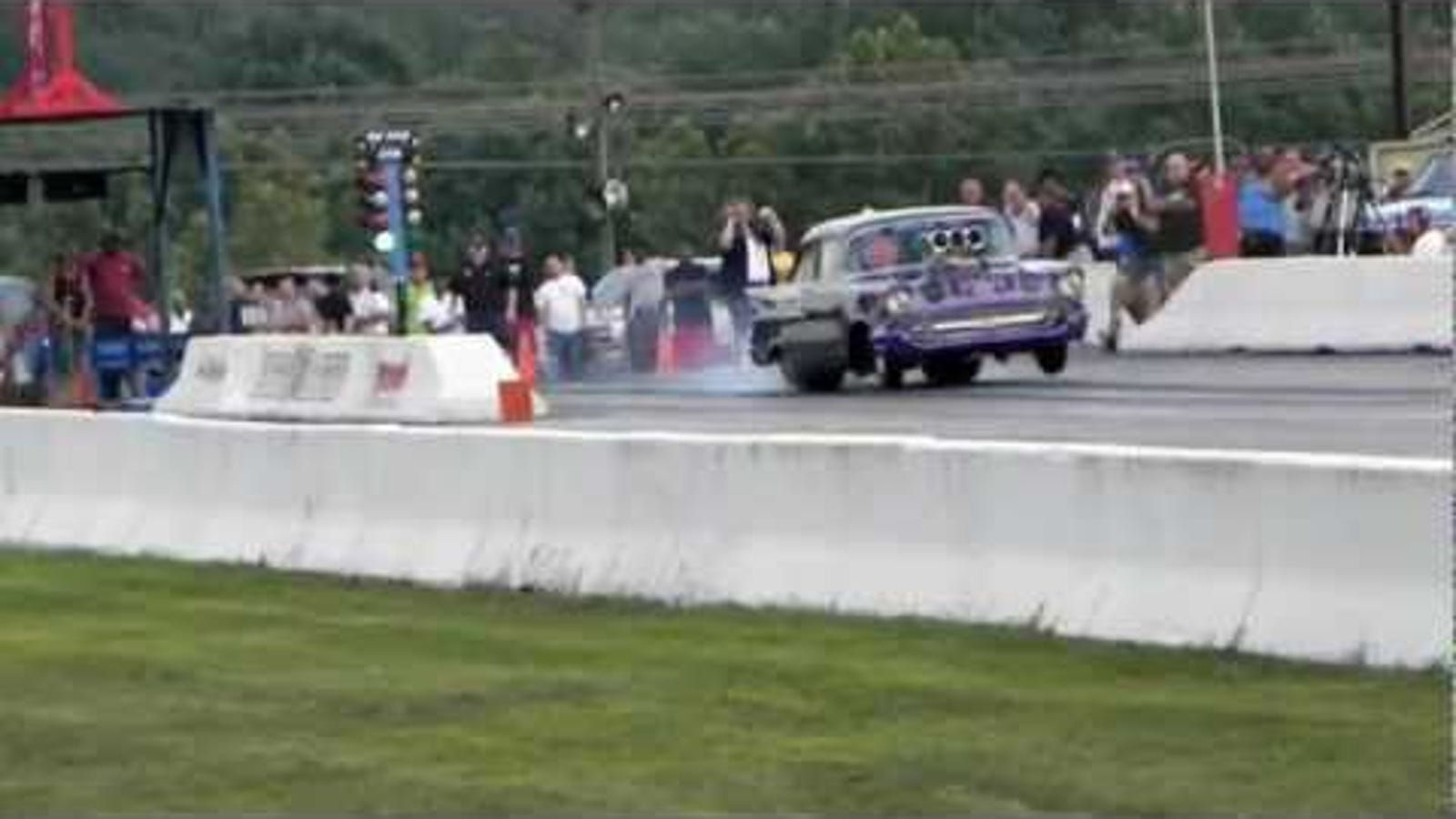 Wallpaper #t2etDZMBSpphPi3-COYY245 Watch a 57 Chevy Drag Car Crash and Burn Literally