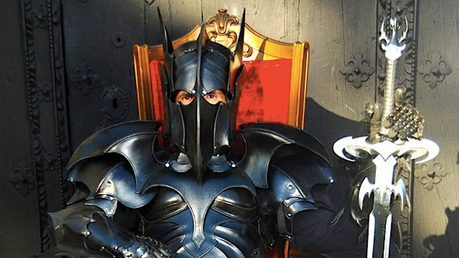 Wallpaper #2X1H8I4Bnwiau_P6IwX729 Medieval Batman Armor Turns You into a Dark Knight Literally