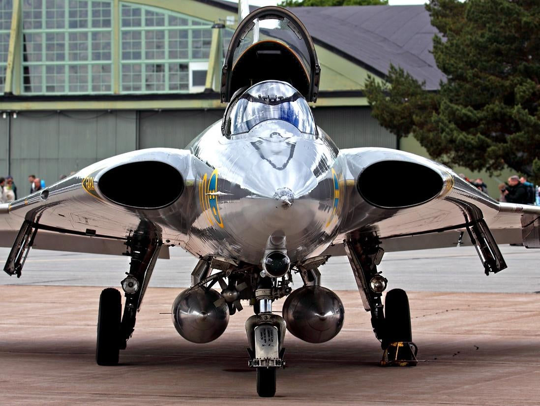 Wallpaper #JHf-JpMB-pgBXx60LKTr220 This May Be the Coolest Most Futuristic Combat Jet Ever Built