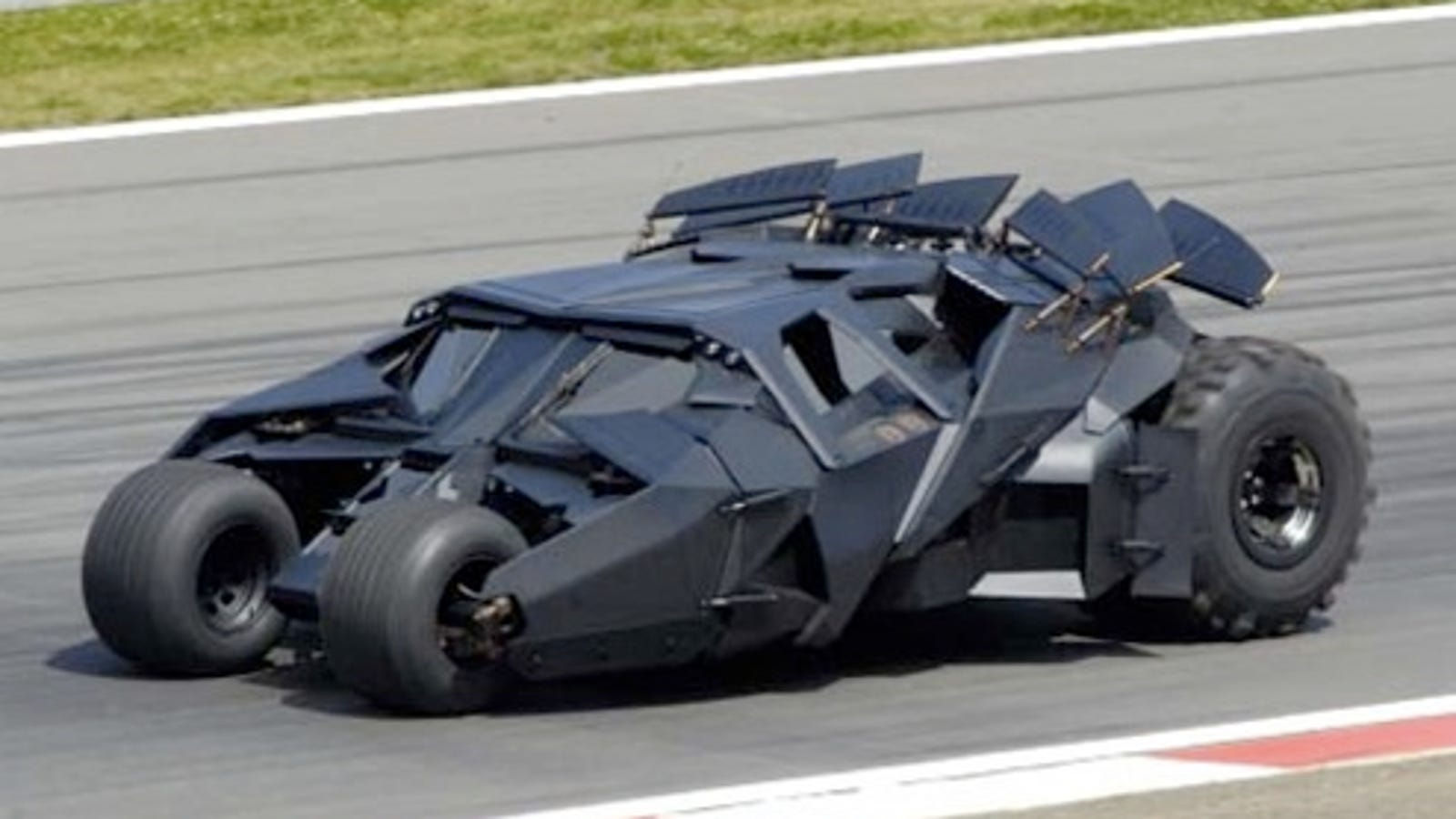 Wallpaper #zZy74pIBZHQxiYarKsFY318 If I Could Have Any Batmobile Ar15com