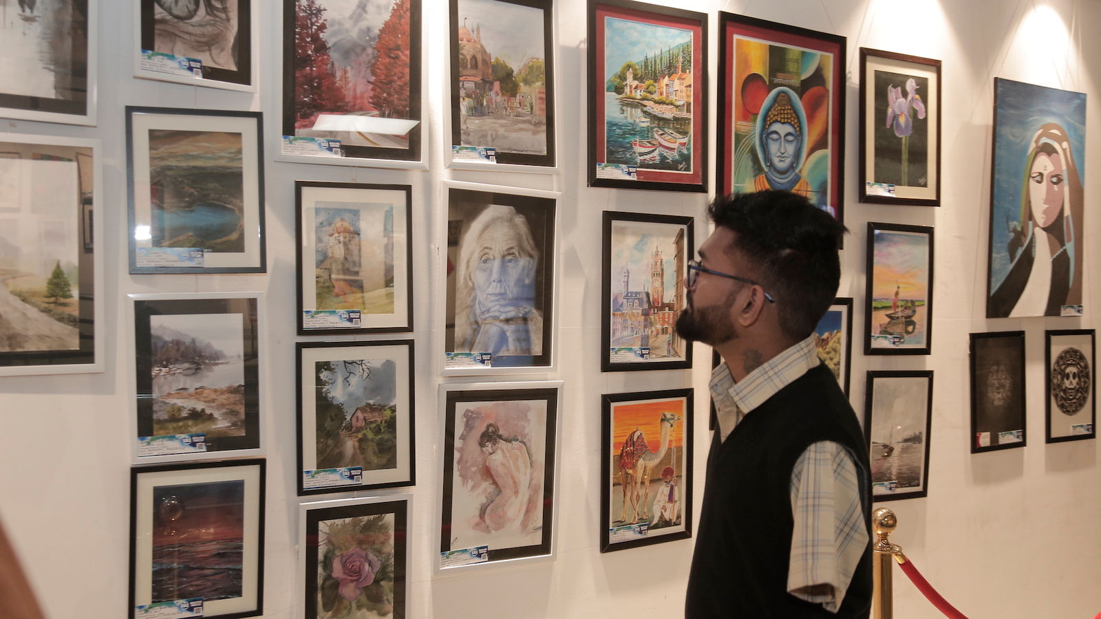 Wallpaper #KW2GaJcBycdYOYFTt3BW69 Unique Visual Art Exhibition by Differently Abled Artists Impresses