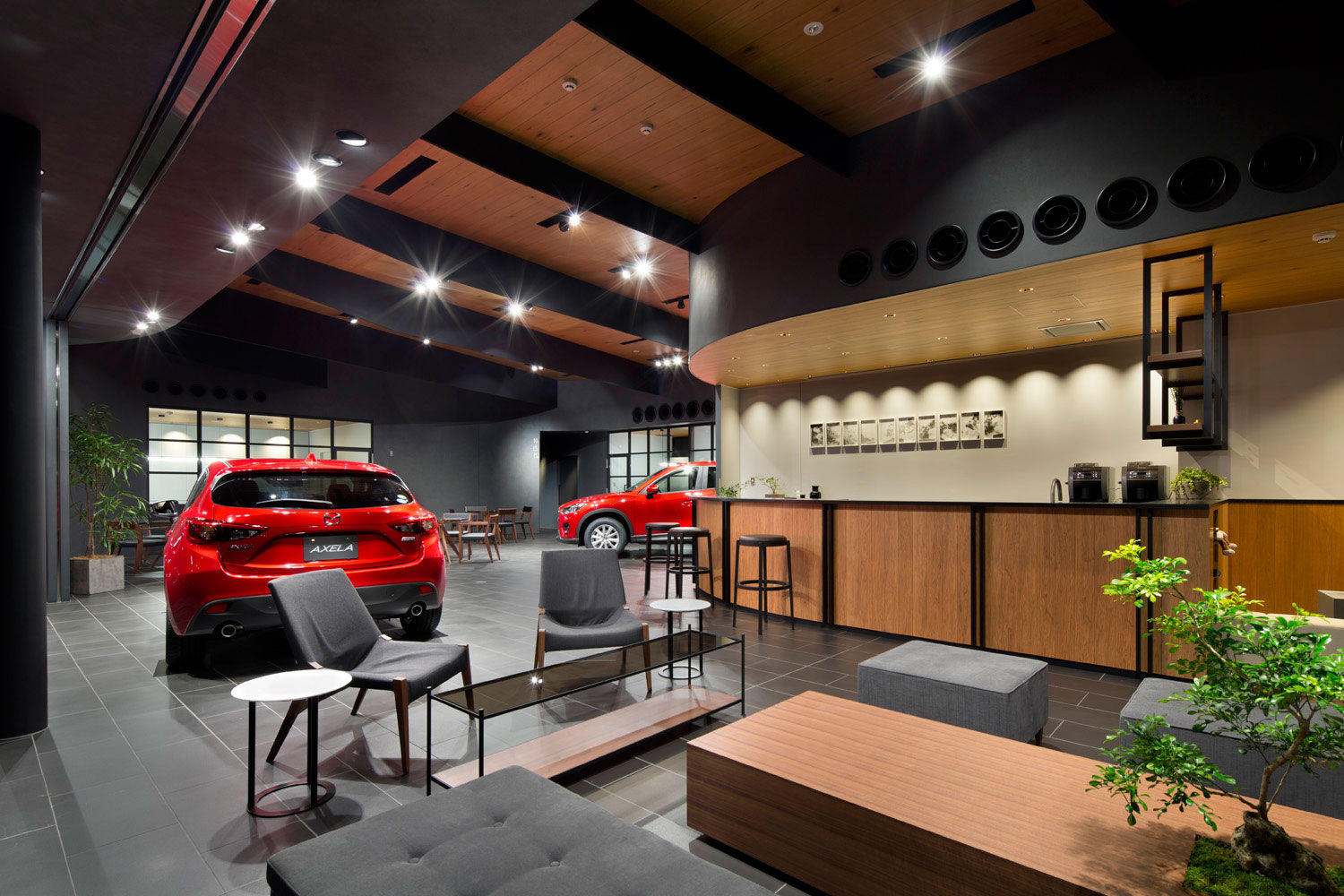 Wallpaper #eEJcPZMBOBpx0NhmC8Qt22 Leibal Mazda Showroom in Meguro