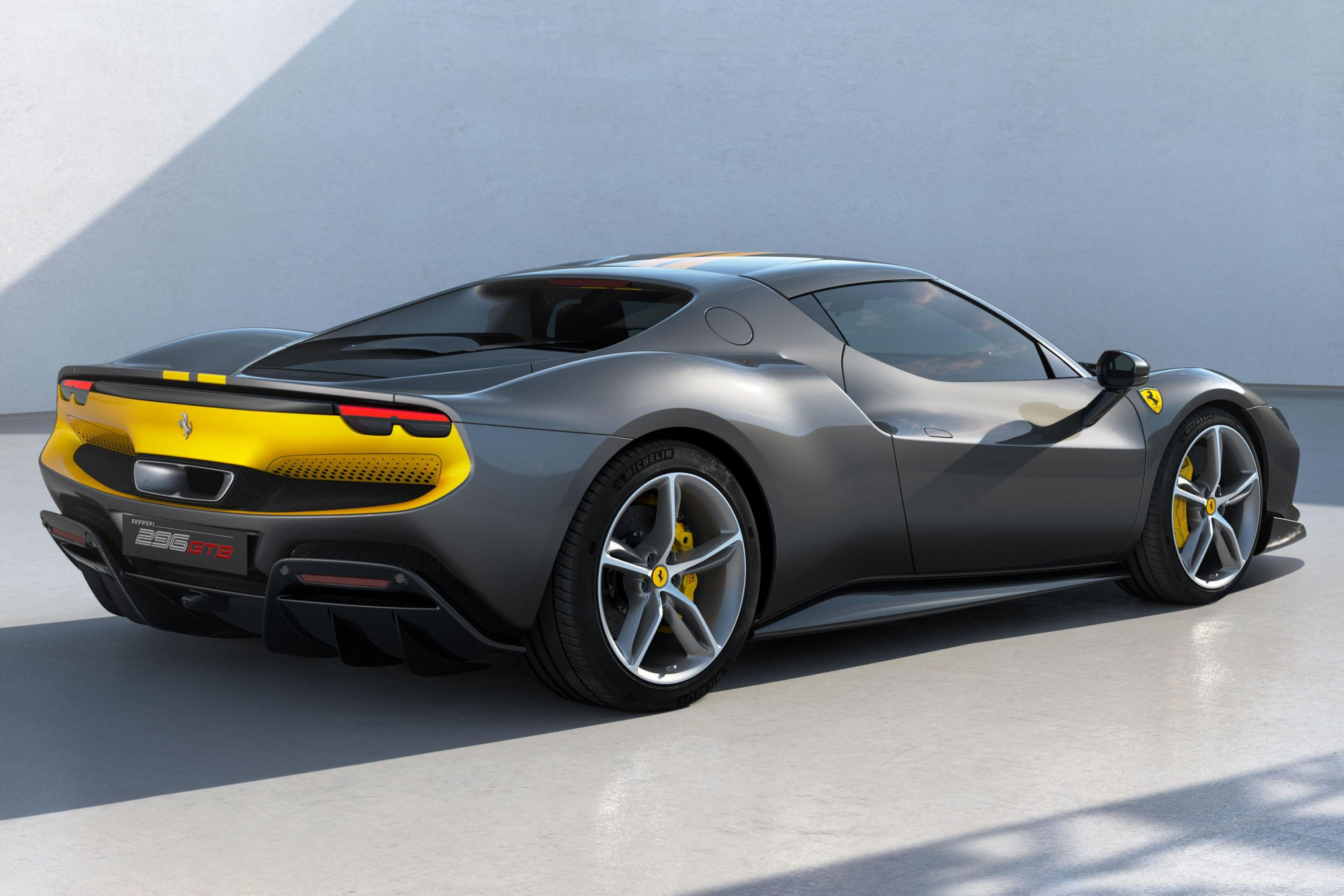 Wallpaper #xJmOP5MBUcASHT6nC8xI99 Newest Ferrari