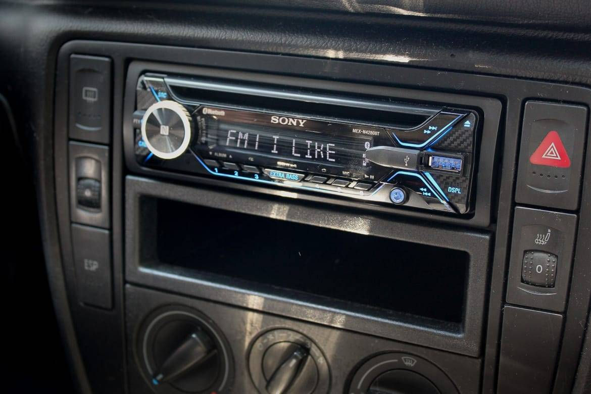 Wallpaper #bX0j8Y4Bnwiau_P6KQgH50 An Aux Tale My Quest to Get My Cars Antiquated Stereo System Jacked